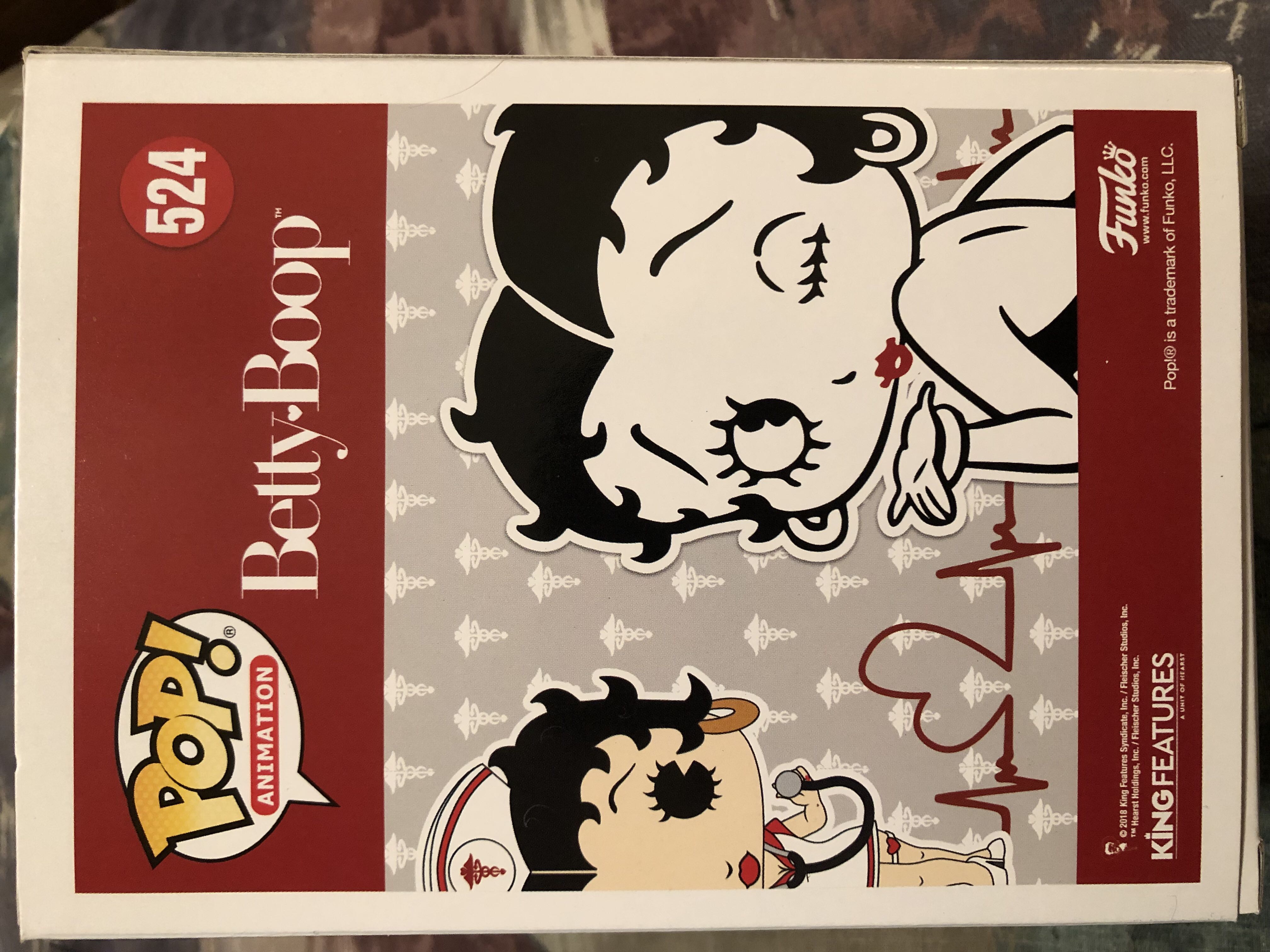 Nurse Betty Boop - Betty Boop vinyl figure collectible [Barcode 889698355896] - Main Image 2