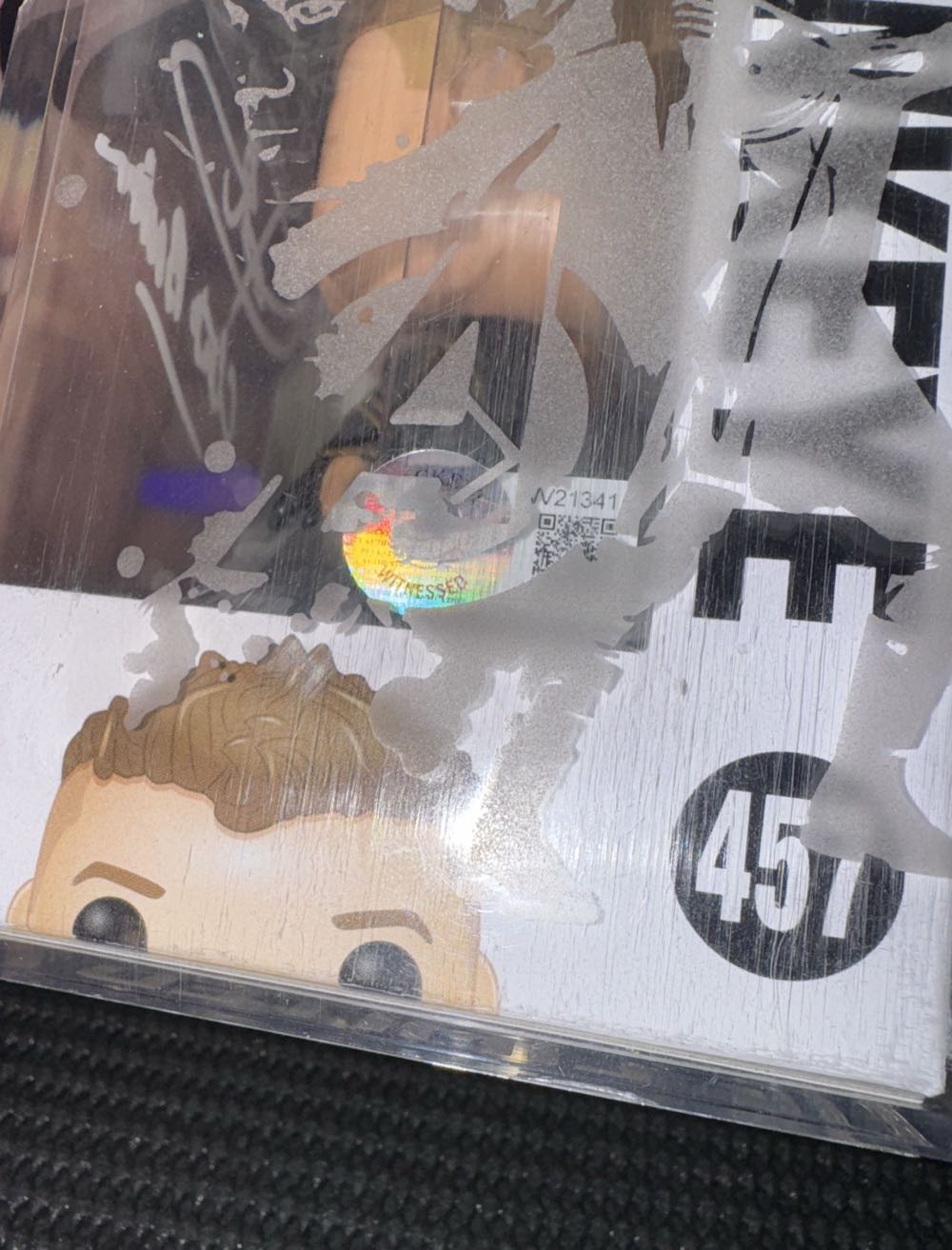 Hawkeye - Marvel Universe vinyl figure collectible [Barcode 889698366694] - Main Image 4