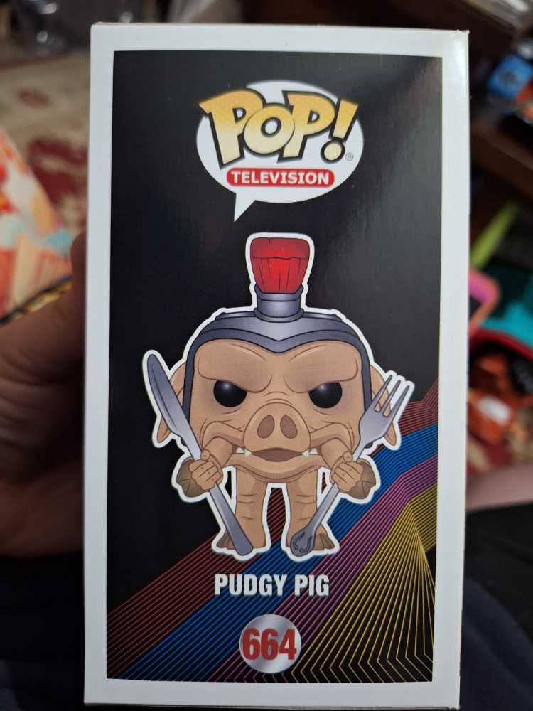 Mighty Morphin Power Rangers: Pudgy Pig - Mighty Morphin Power Rangers vinyl figure collectible [Barcode 889698326575] - Main Image 3