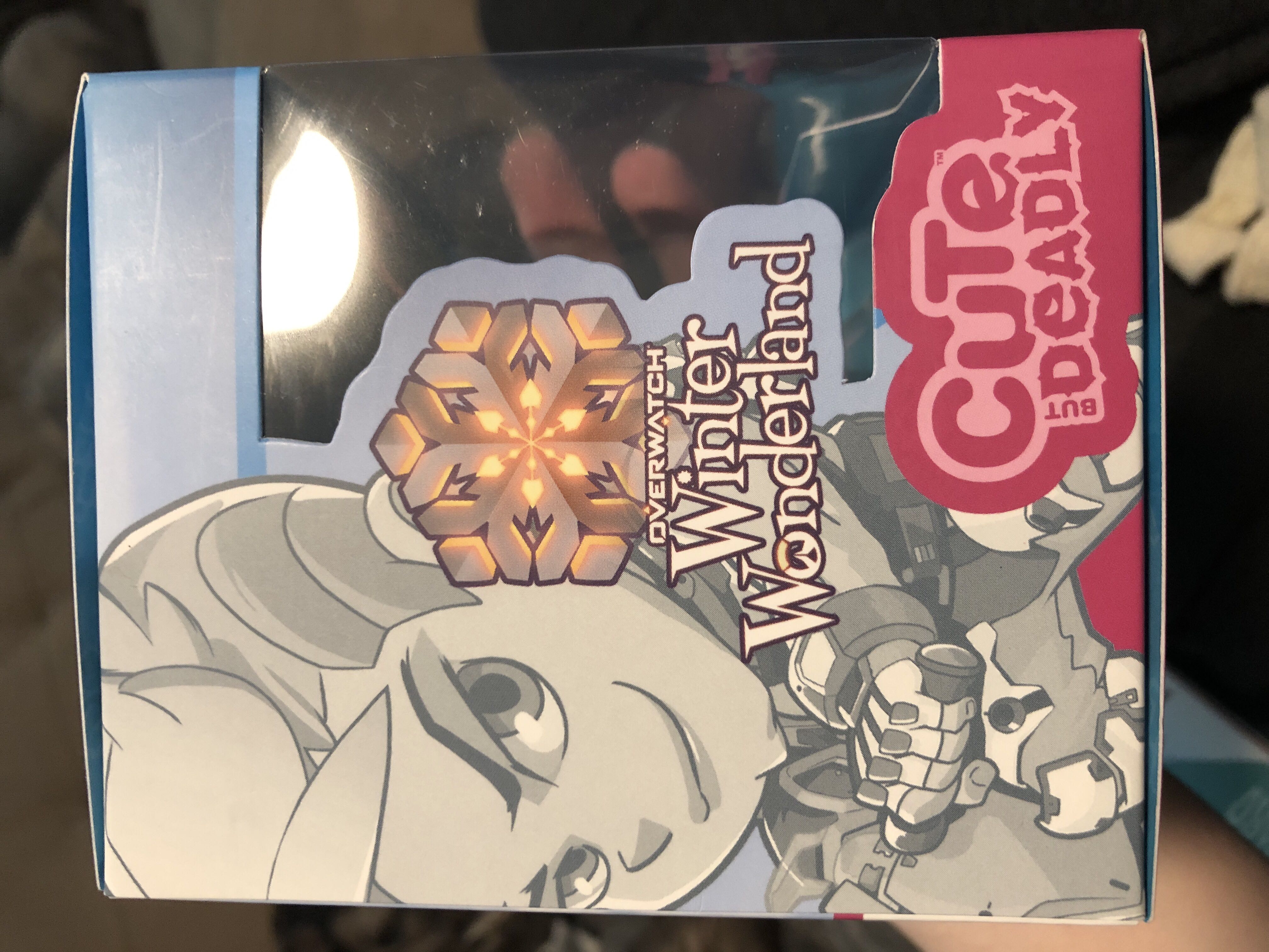 Frosted Zarya   vinyl figure collectible [Barcode 020626141444] - Main Image 4