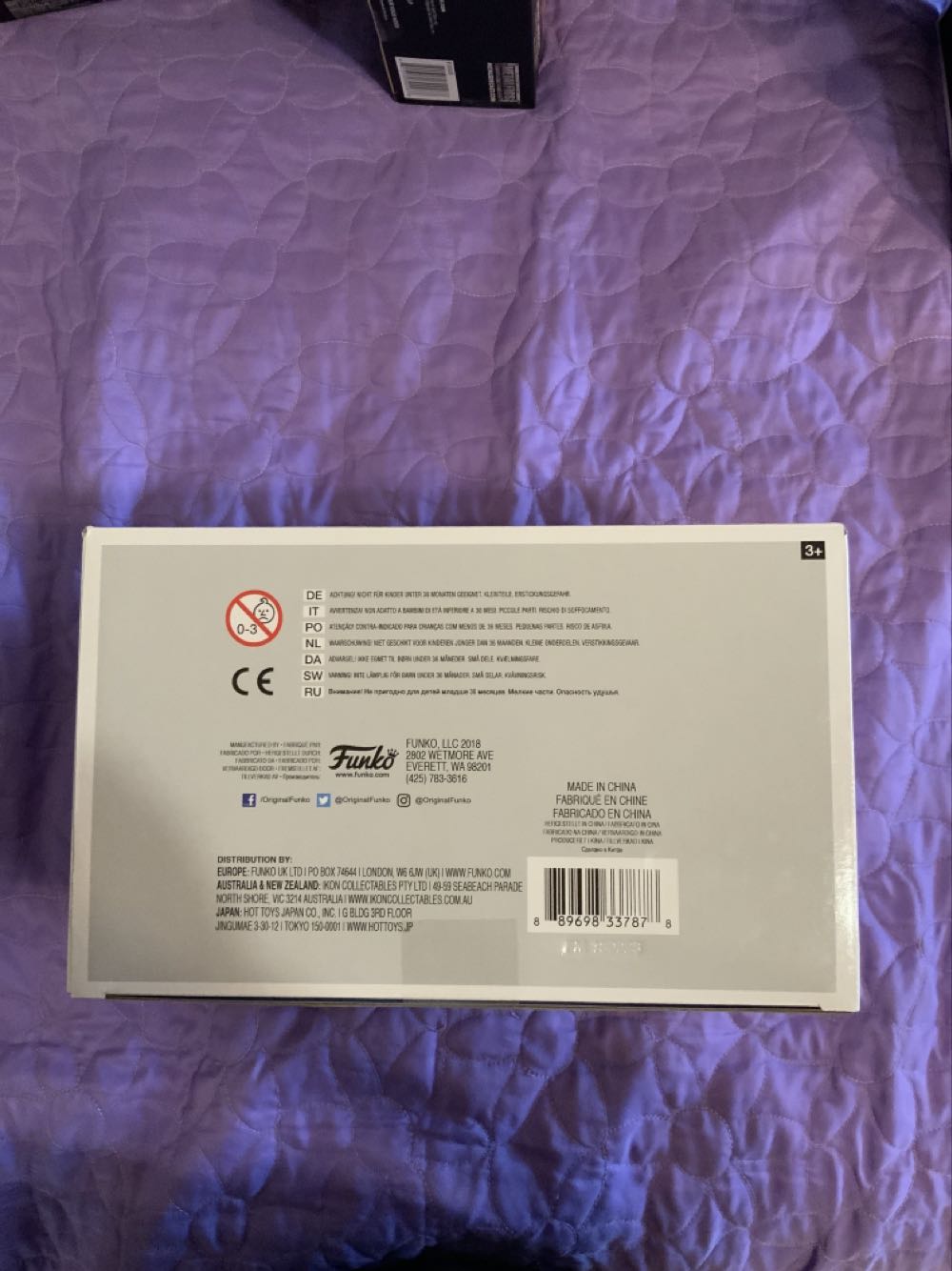 Grindelwald & Thestral - Fantastic Beasts: The Crimes of Grindelwald vinyl figure collectible [Barcode 889698337878] - Main Image 3