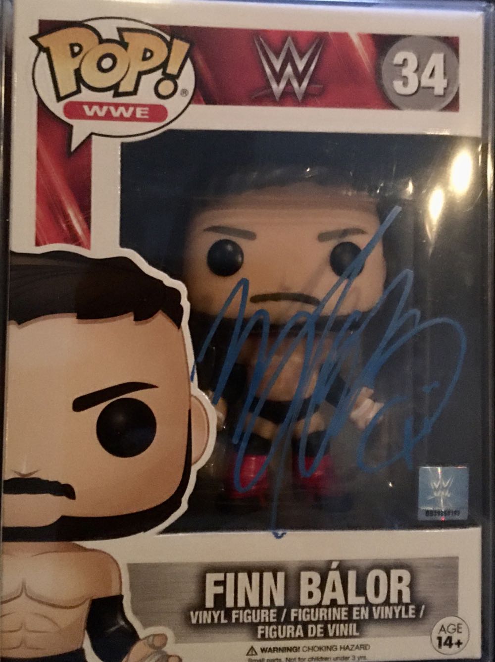Finn Bálor Pop! 34 - WWE vinyl figure collectible [Barcode 889698142496] - Main Image 2