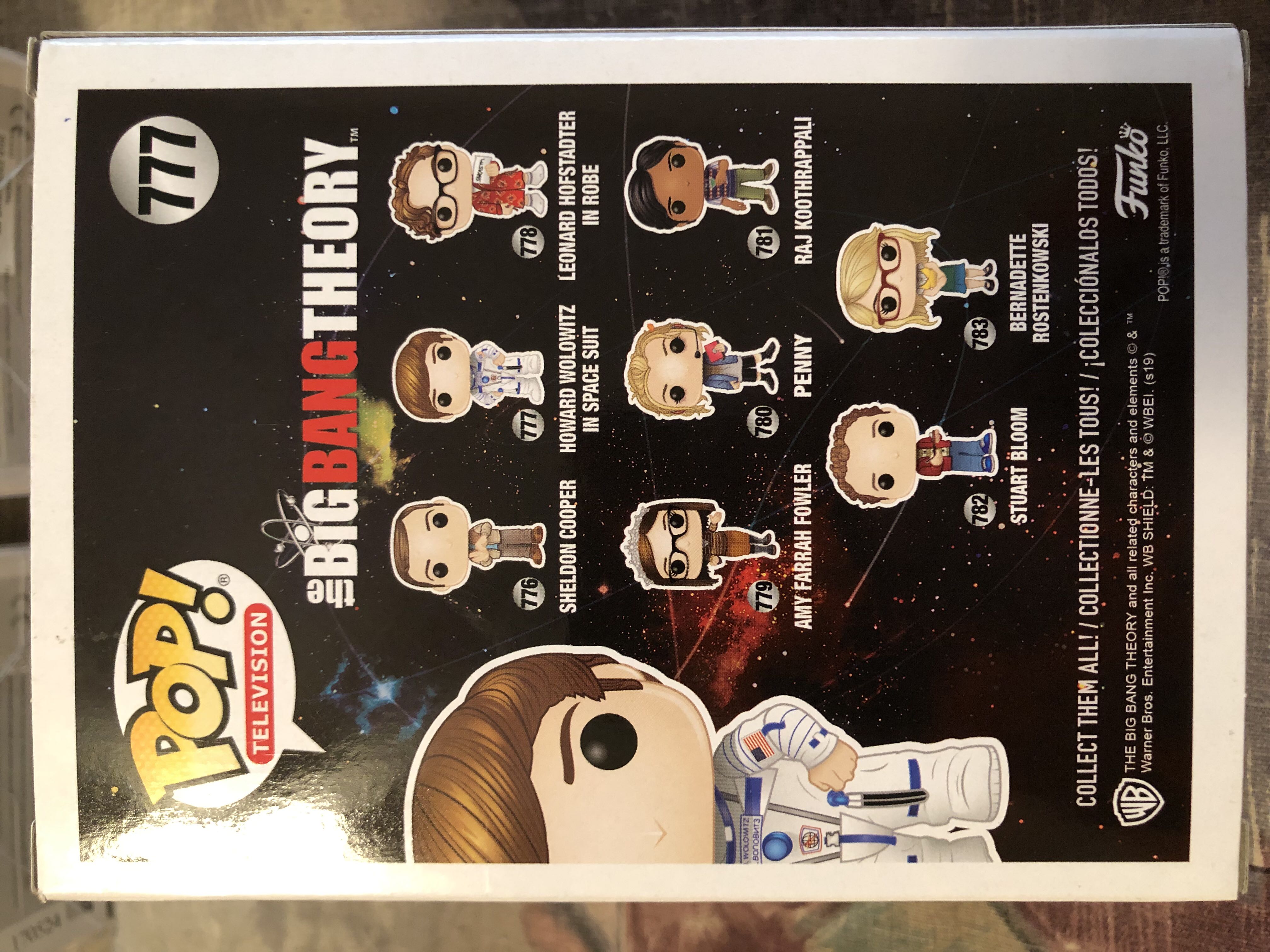 Penny - The Big Bang Theory vinyl figure collectible [Barcode 889698385787] - Main Image 2