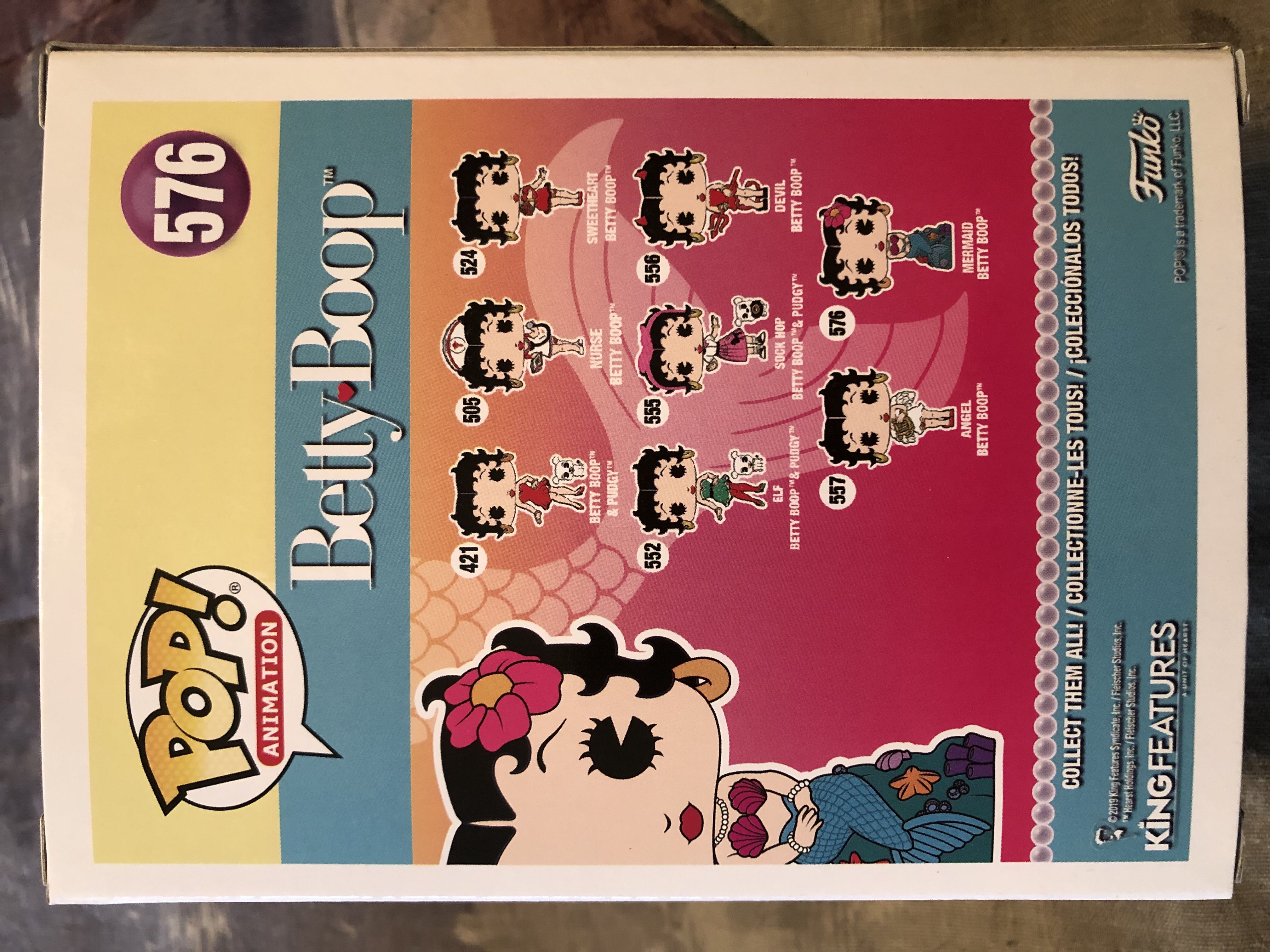 Betty Boop Mermaid - Betty Boop vinyl figure collectible [Barcode 889698384858] - Main Image 2