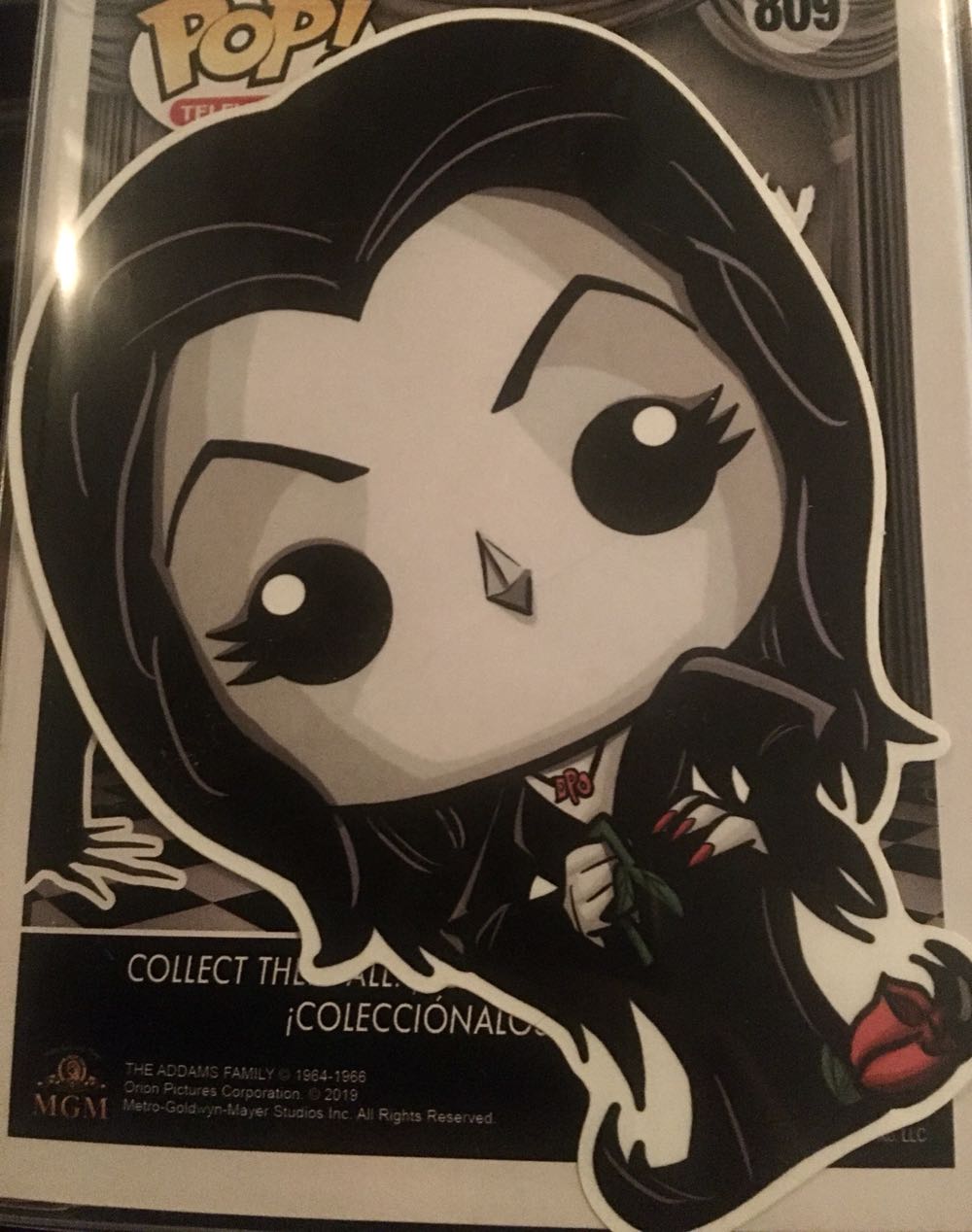 Addams Family: Morticia  vinyl figure collectible [Barcode 889698391634] - Main Image 3