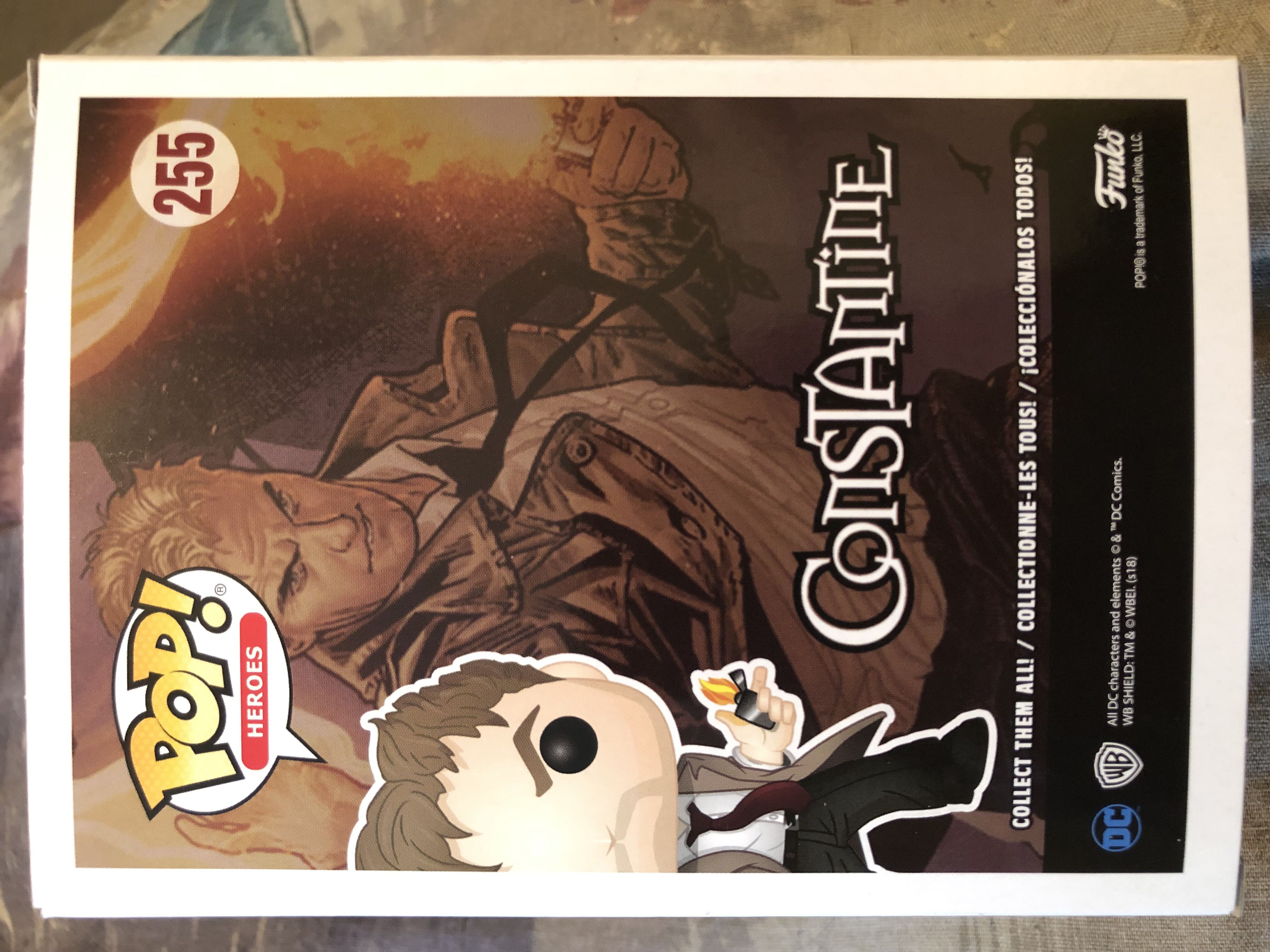 Constantine - DC: Superheroes vinyl figure collectible [Barcode 889698346979] - Main Image 2