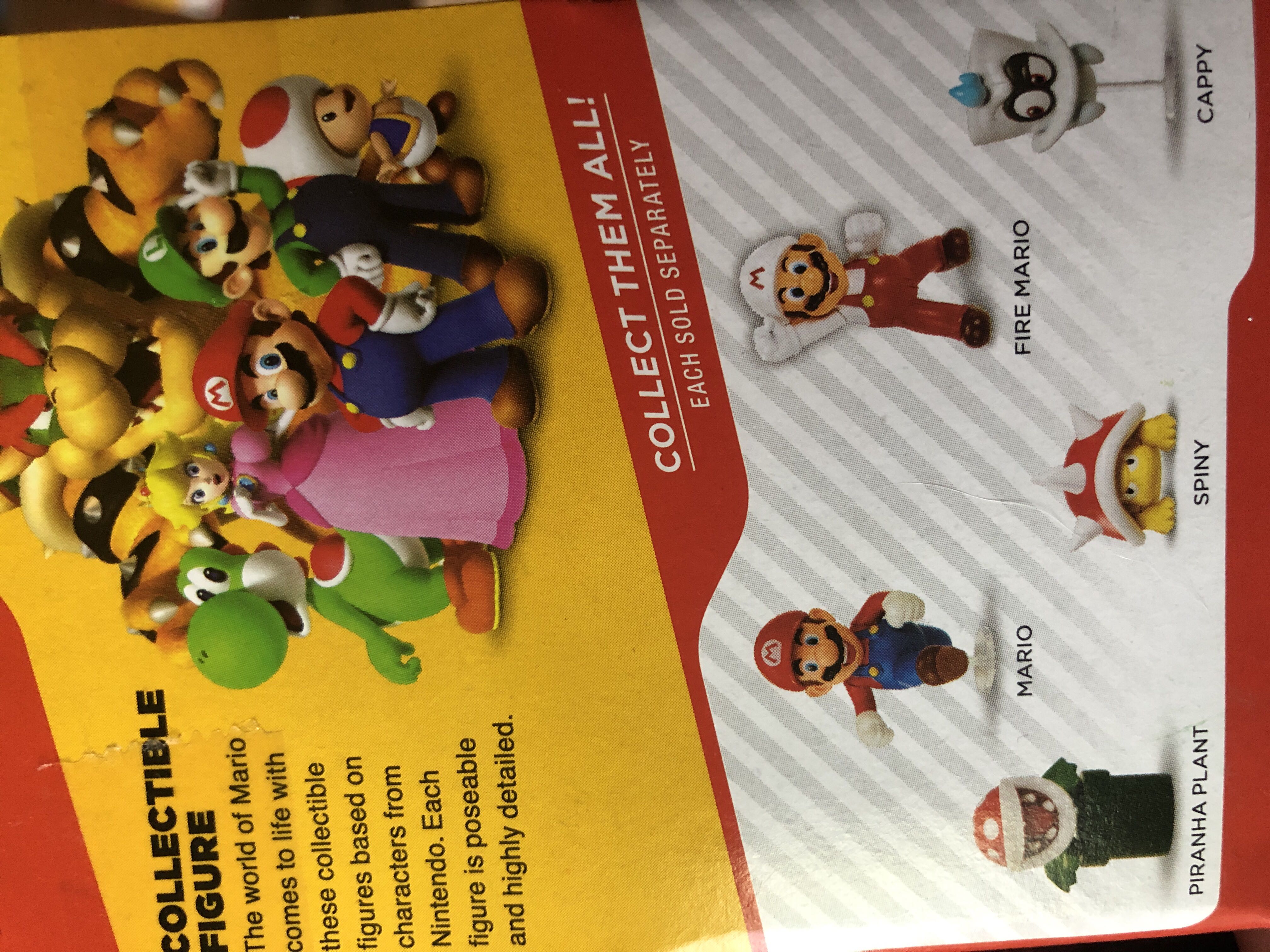 Fire Mario  vinyl figure collectible [Barcode 192995400856] - Main Image 2