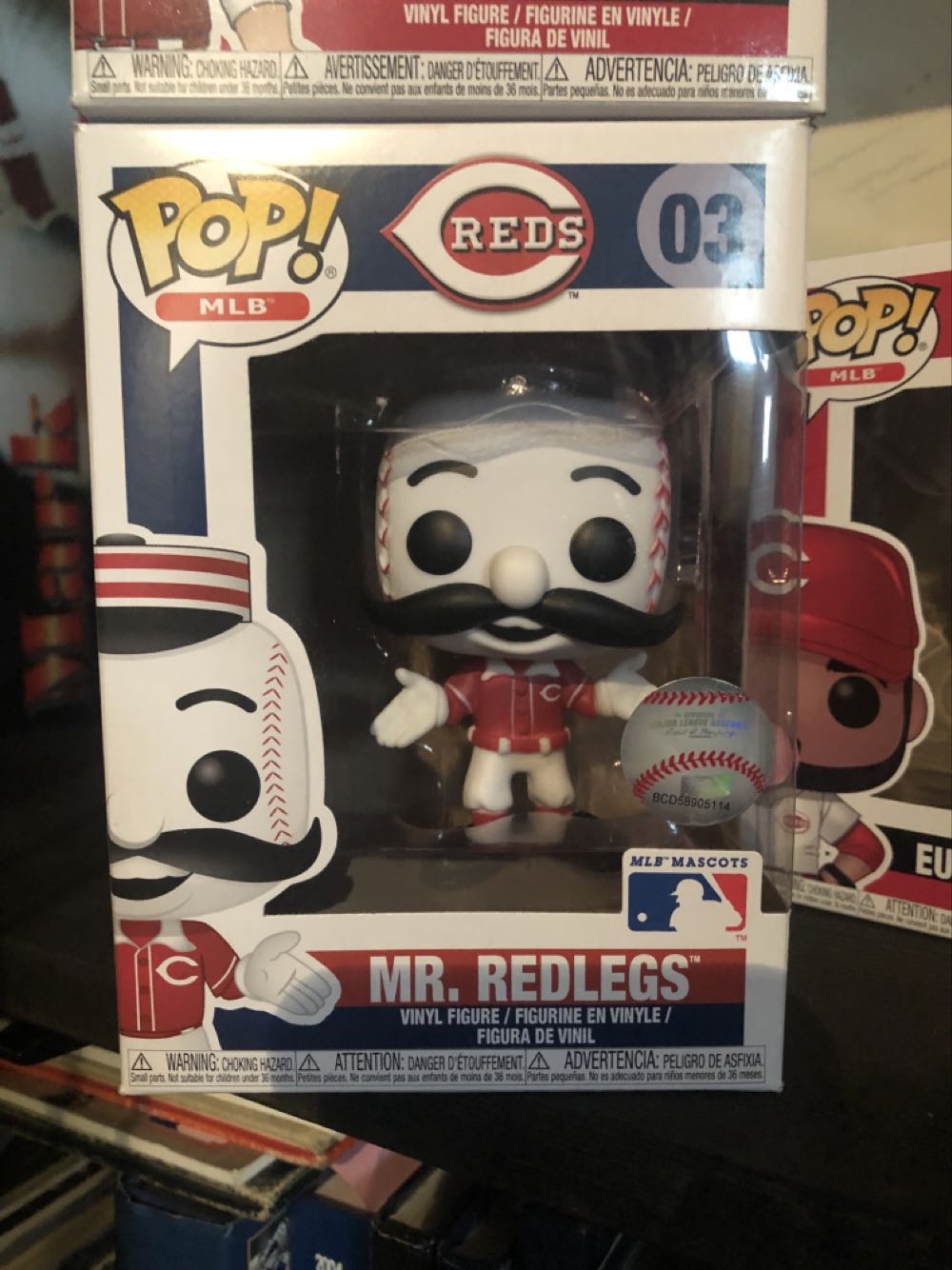 Mr Redlegs  vinyl figure collectible - Main Image 2
