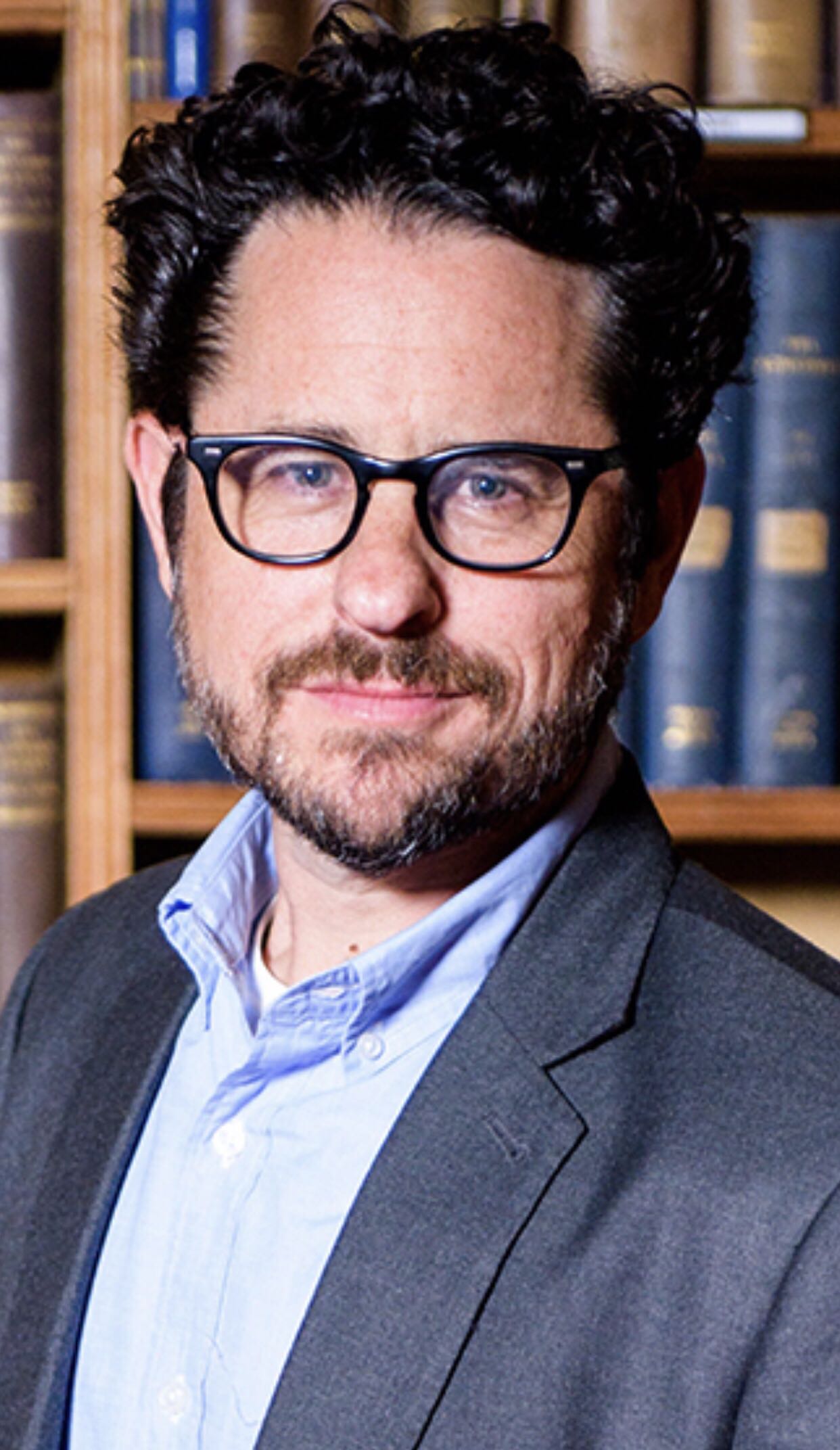 J.J. Abrams - Directors vinyl figure collectible [Barcode 889698331821] - Main Image 4