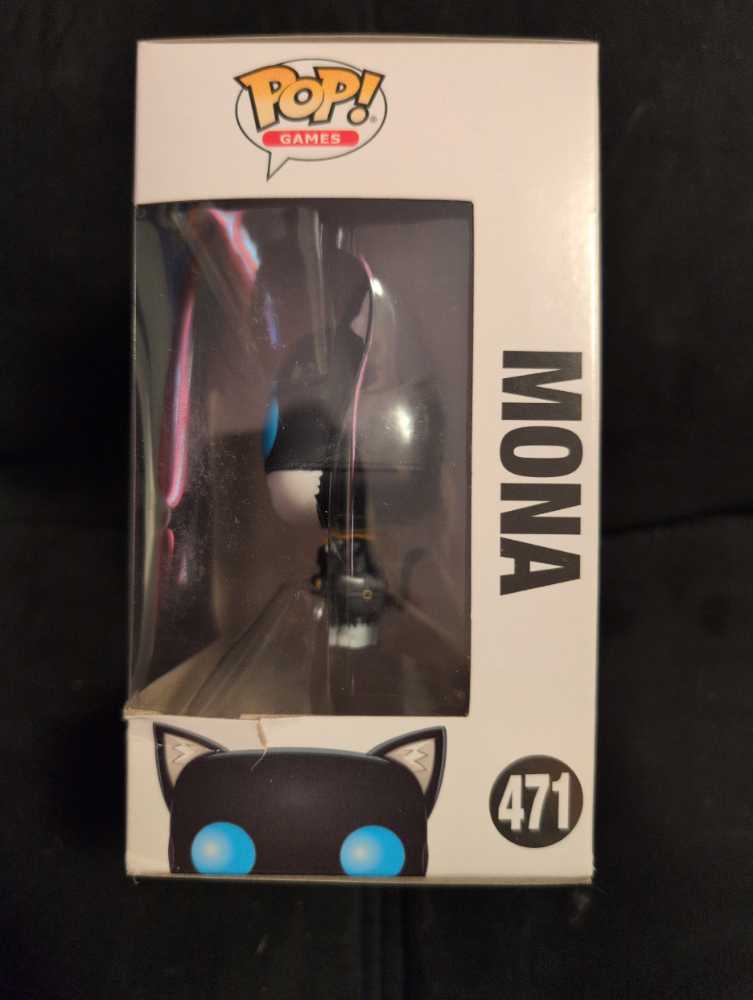 Mona  vinyl figure collectible [Barcode 889698374057] - Main Image 2