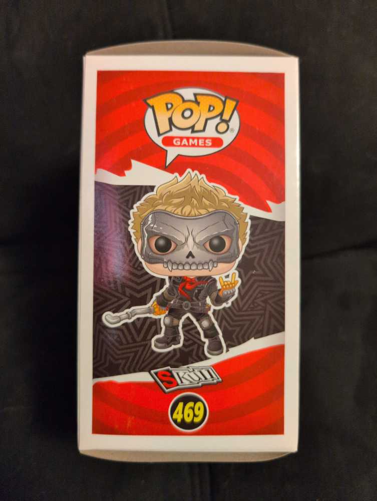 Skull  vinyl figure collectible [Barcode 889698374095] - Main Image 4