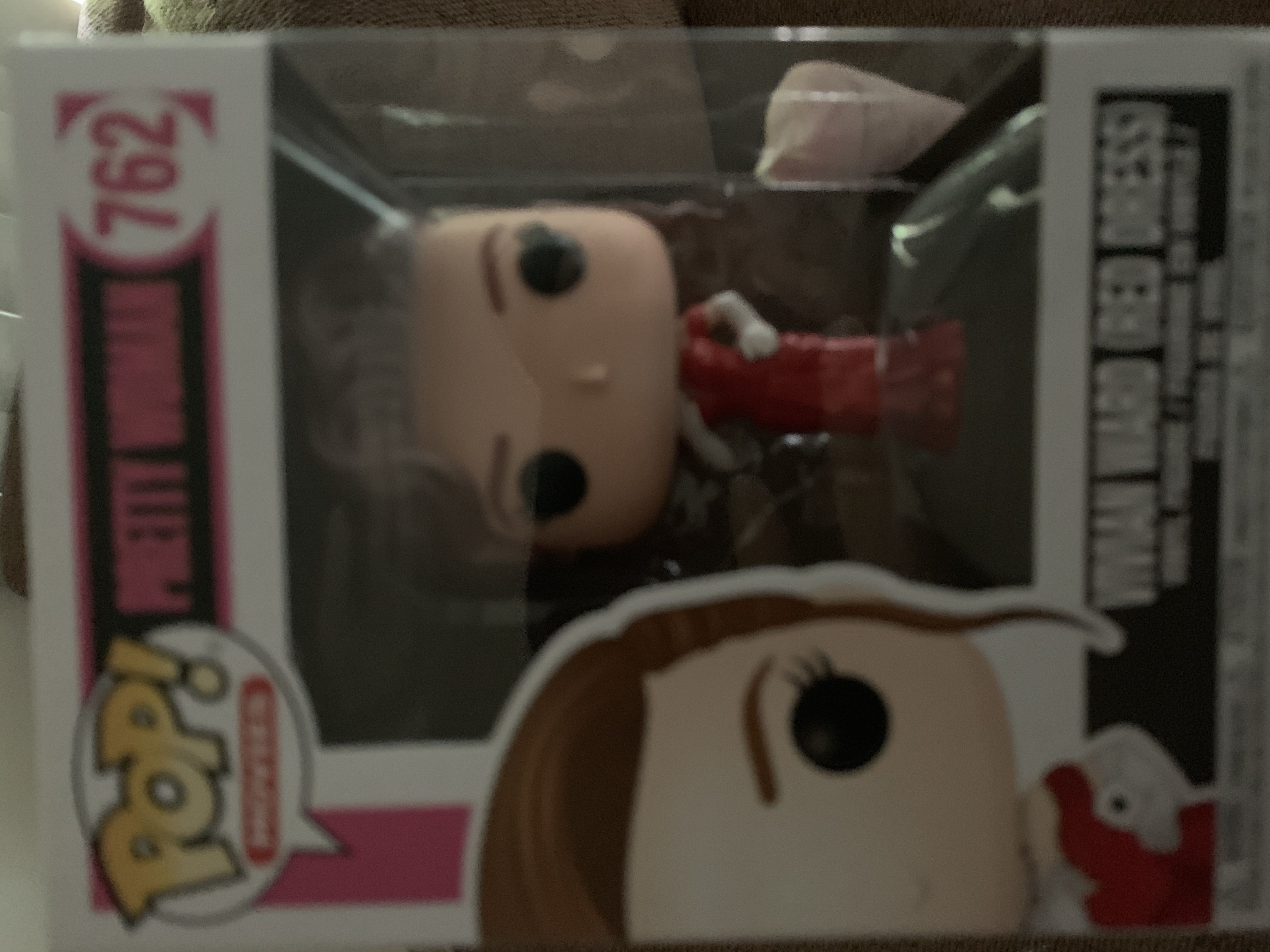 Vivian Ward (Red Dress)  vinyl figure collectible [Barcode 889698364096] - Main Image 2