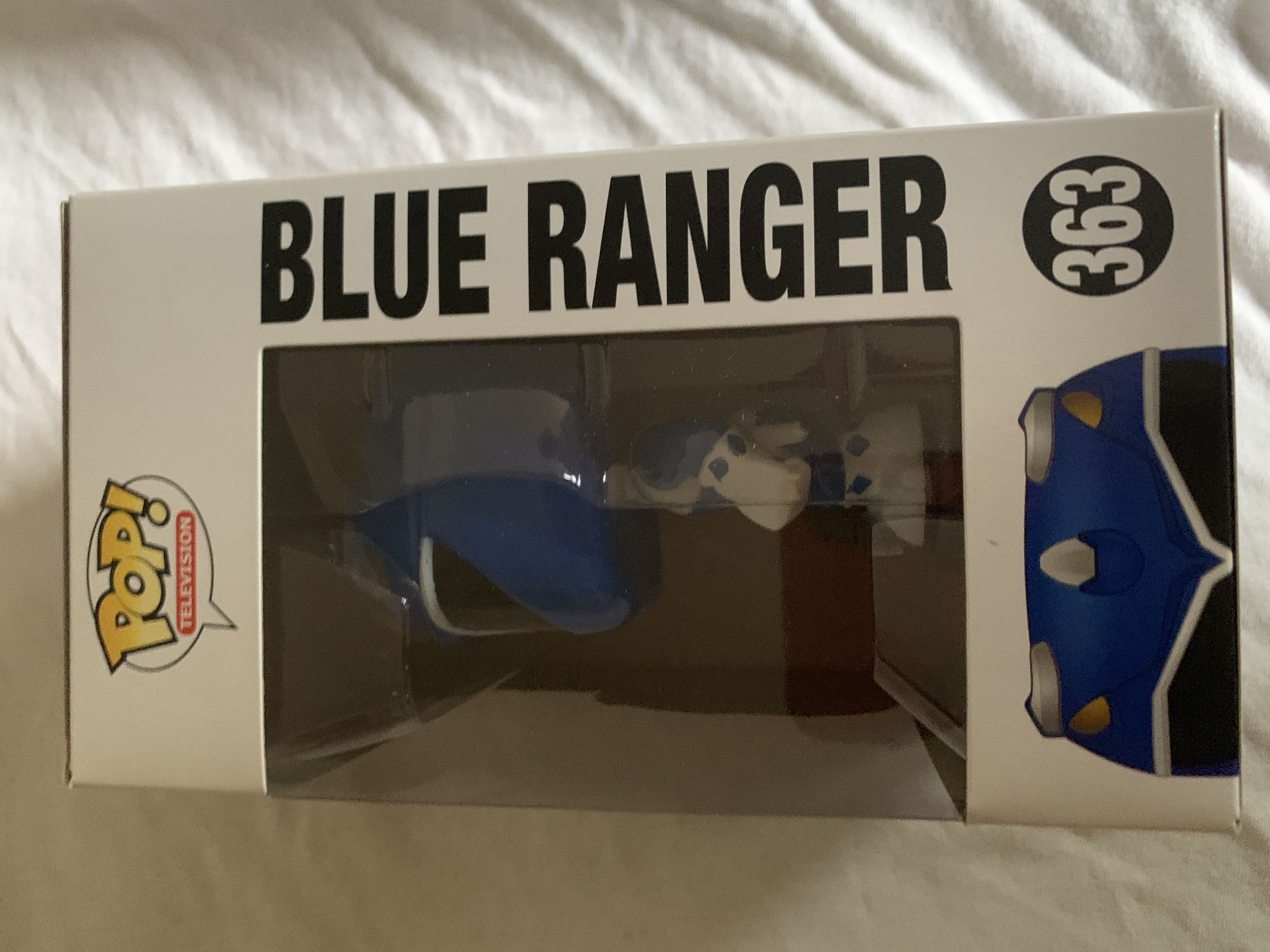 Power Ranger - Blue Rangers - Mighty Morphin Power Rangers vinyl figure collectible [Barcode 889698103114] - Main Image 4