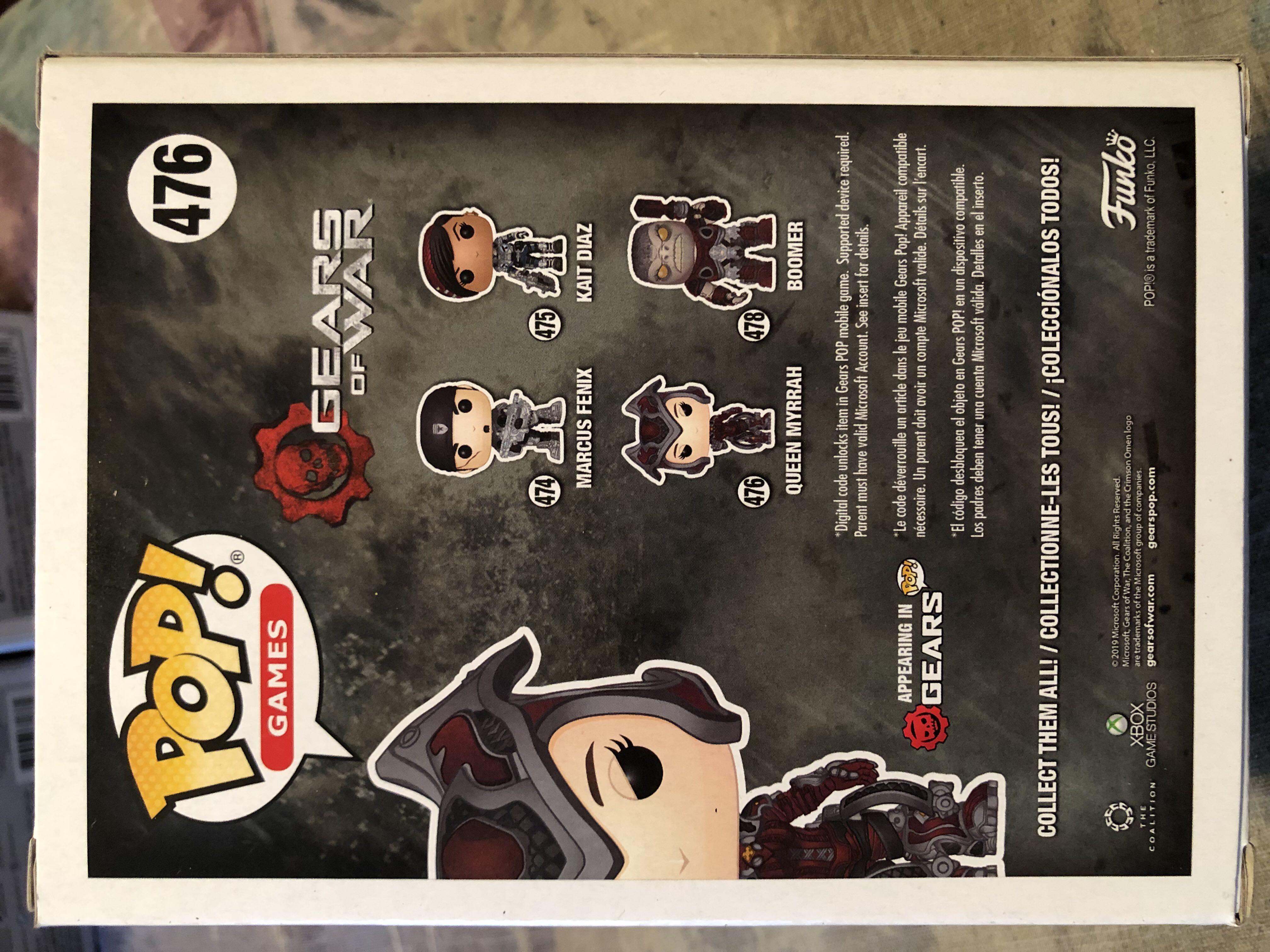 Queen Myrrah - Gears of War vinyl figure collectible [Barcode 889698390552] - Main Image 2