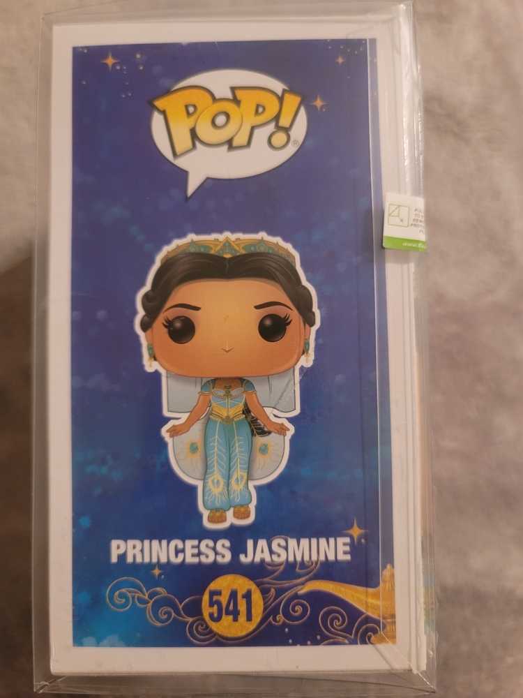 Princess Jasmine - Aladdin vinyl figure collectible [Barcode 889698370240] - Main Image 2