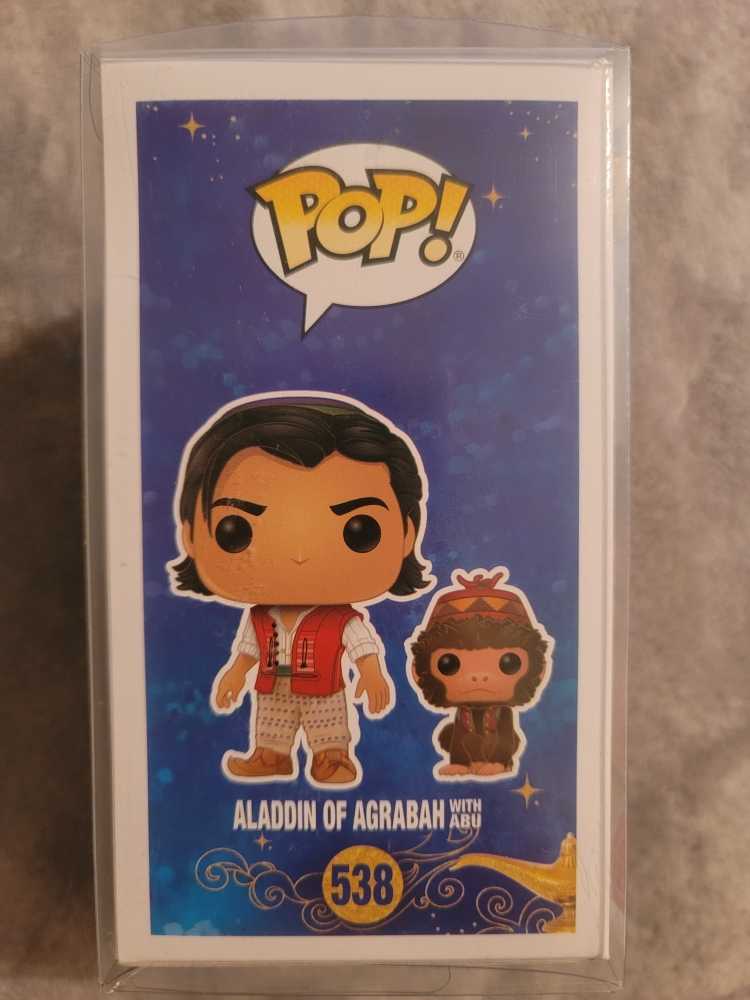 Aladdin Of Agrabah With Abu - Aladdin vinyl figure collectible [Barcode 889698370226] - Main Image 2