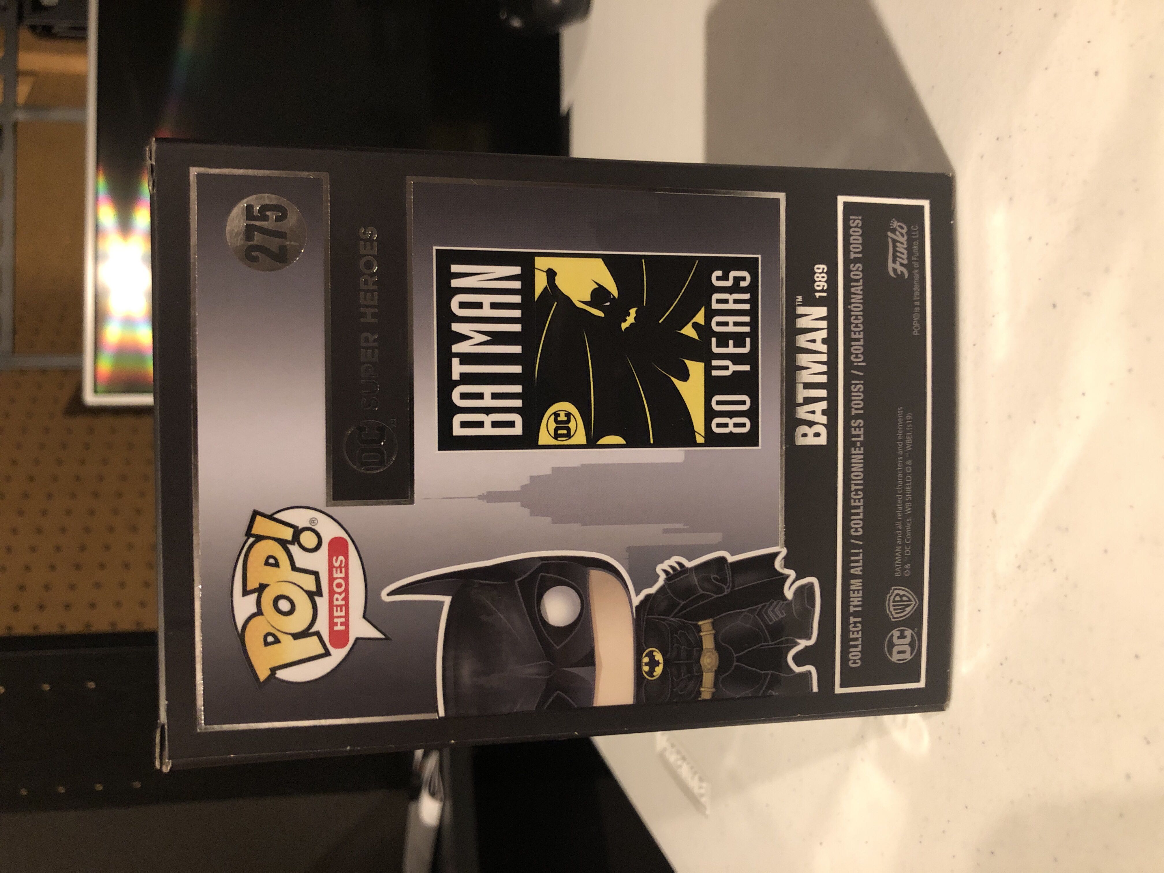 Batman 1989 - DC Universe vinyl figure collectible [Barcode 889698372480] - Main Image 3