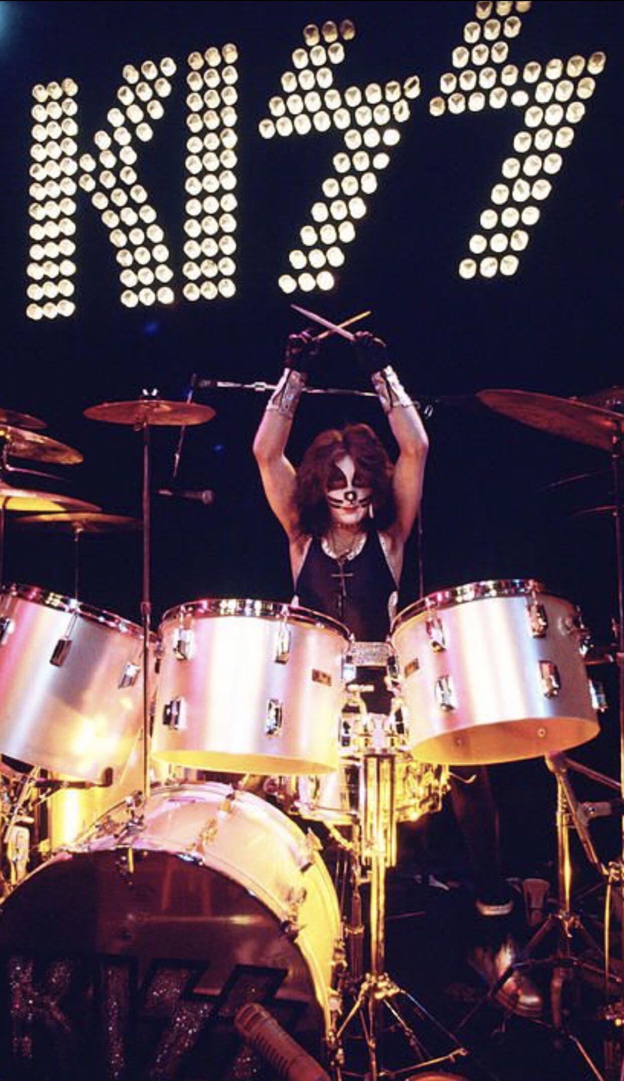 The Catman - Kiss vinyl figure collectible [Barcode 889698285070] - Main Image 4