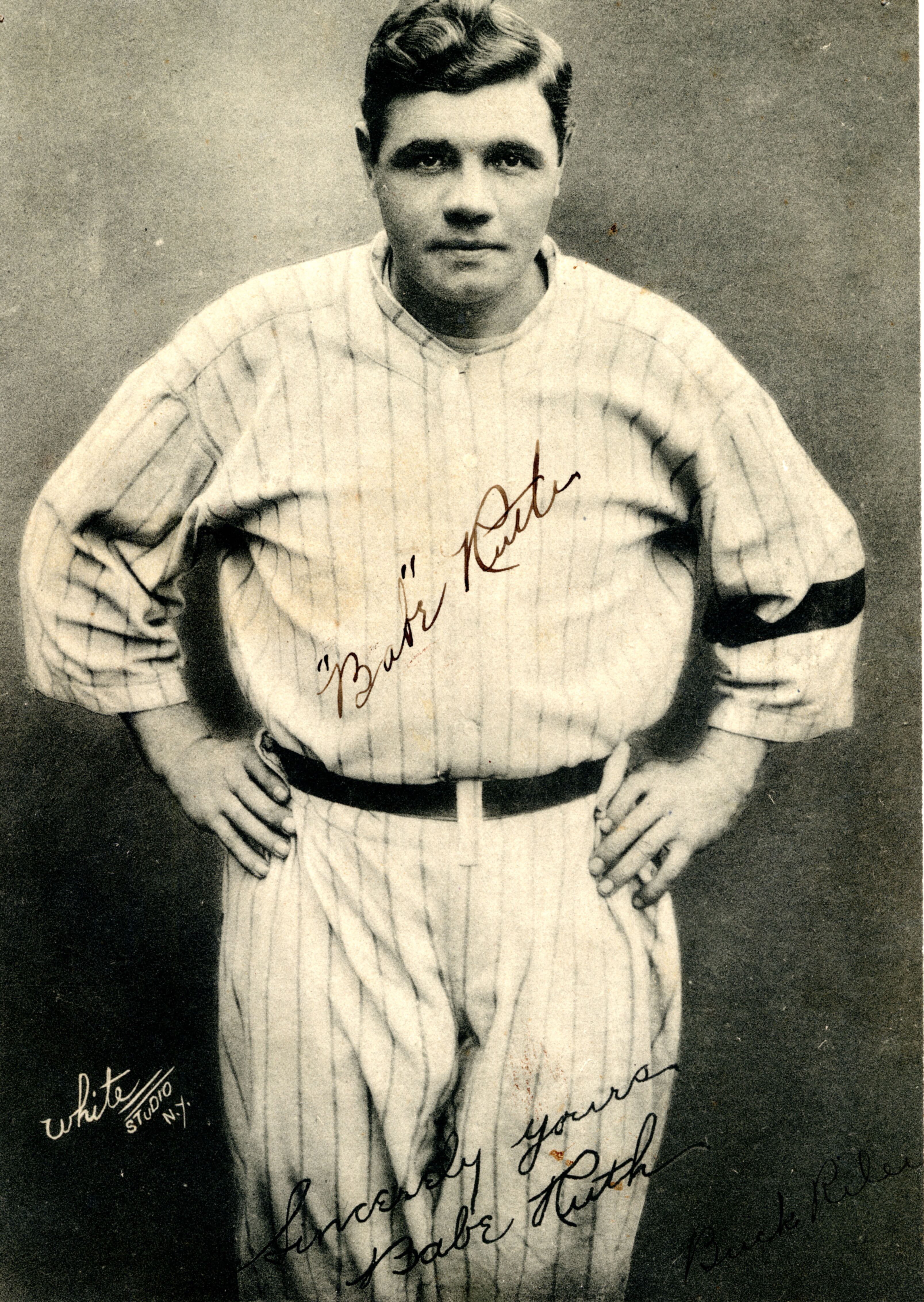 Babe Ruth*’ - MLB vinyl figure collectible - Main Image 4