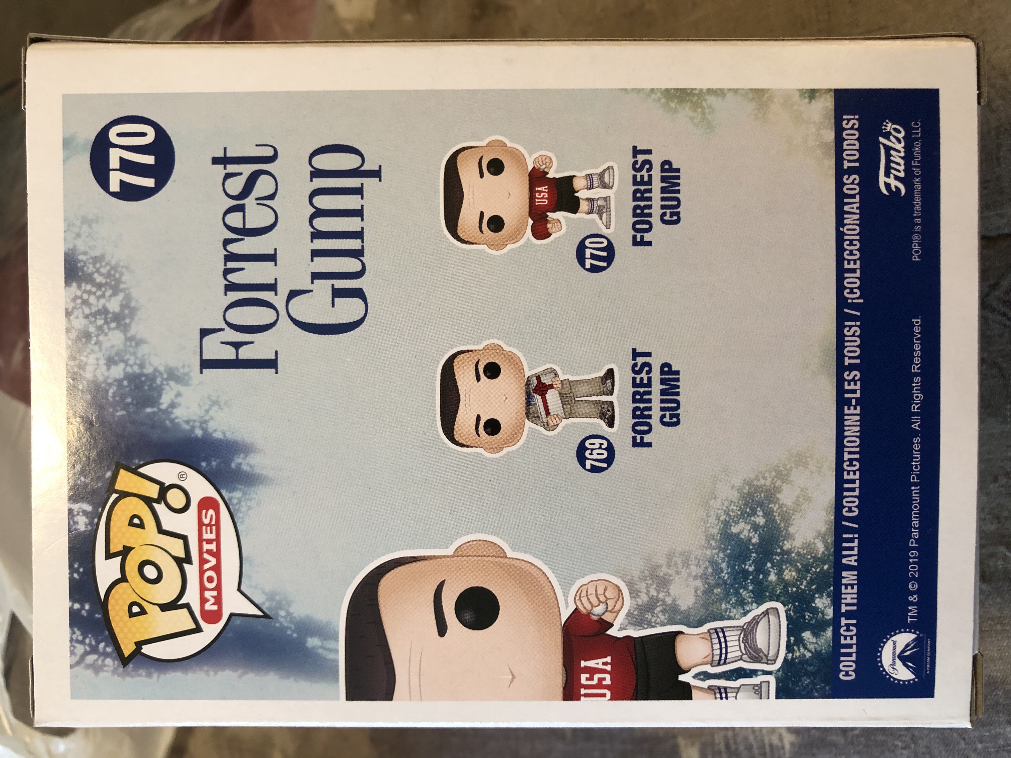 Forrest Gump  vinyl figure collectible [Barcode 889698402057] - Main Image 2