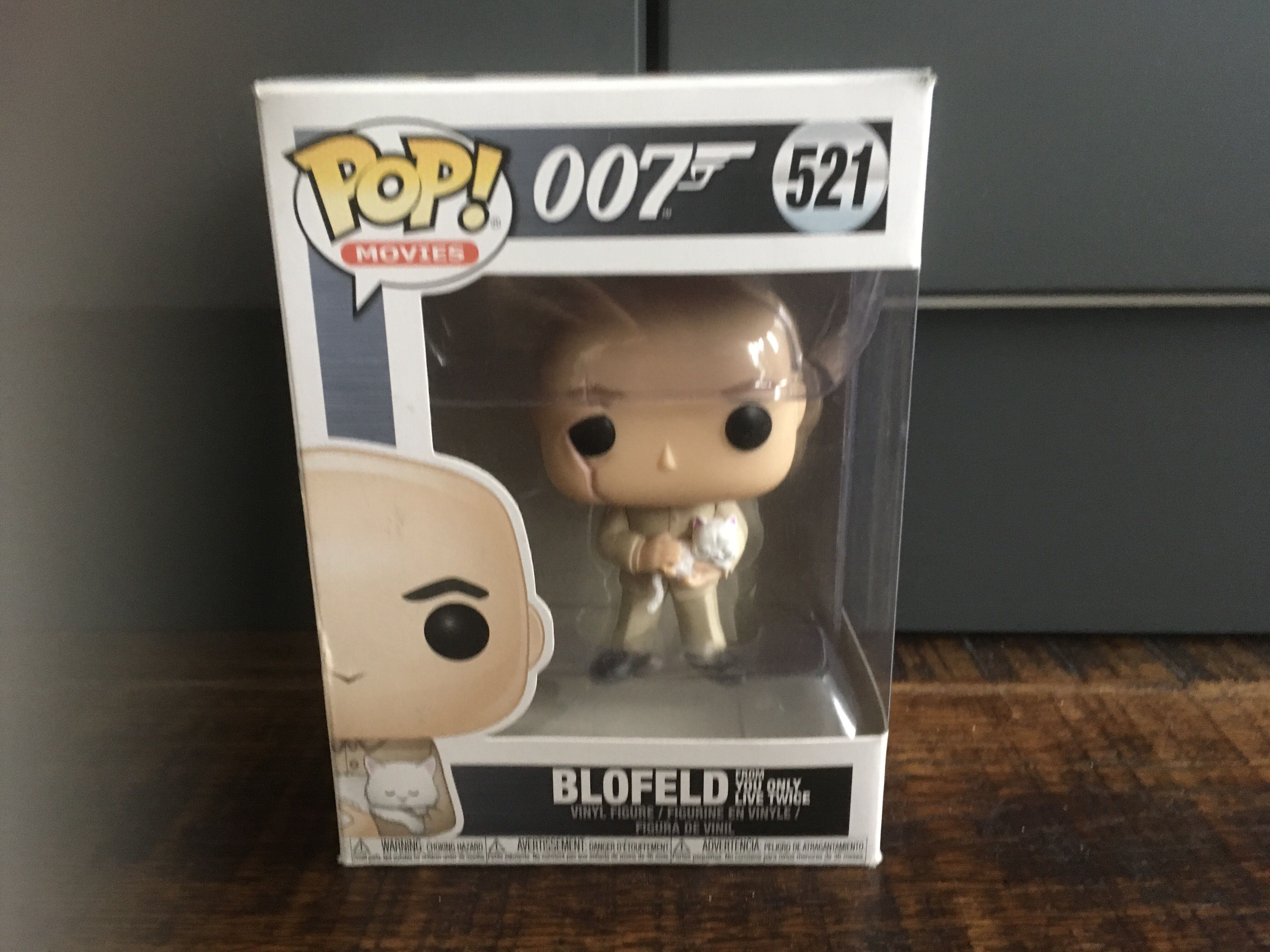 Blofeld [You Only Live Twice] - 007 vinyl figure collectible [Barcode 889698403443] - Main Image 2