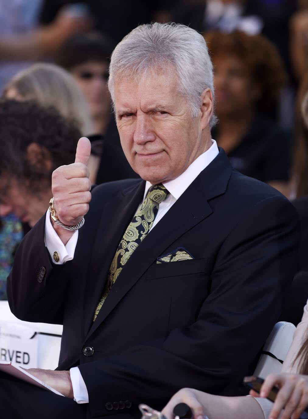 Jeopardy: Alex Trebek (Chase - Younger)  vinyl figure collectible [Barcode 889698385985] - Main Image 2