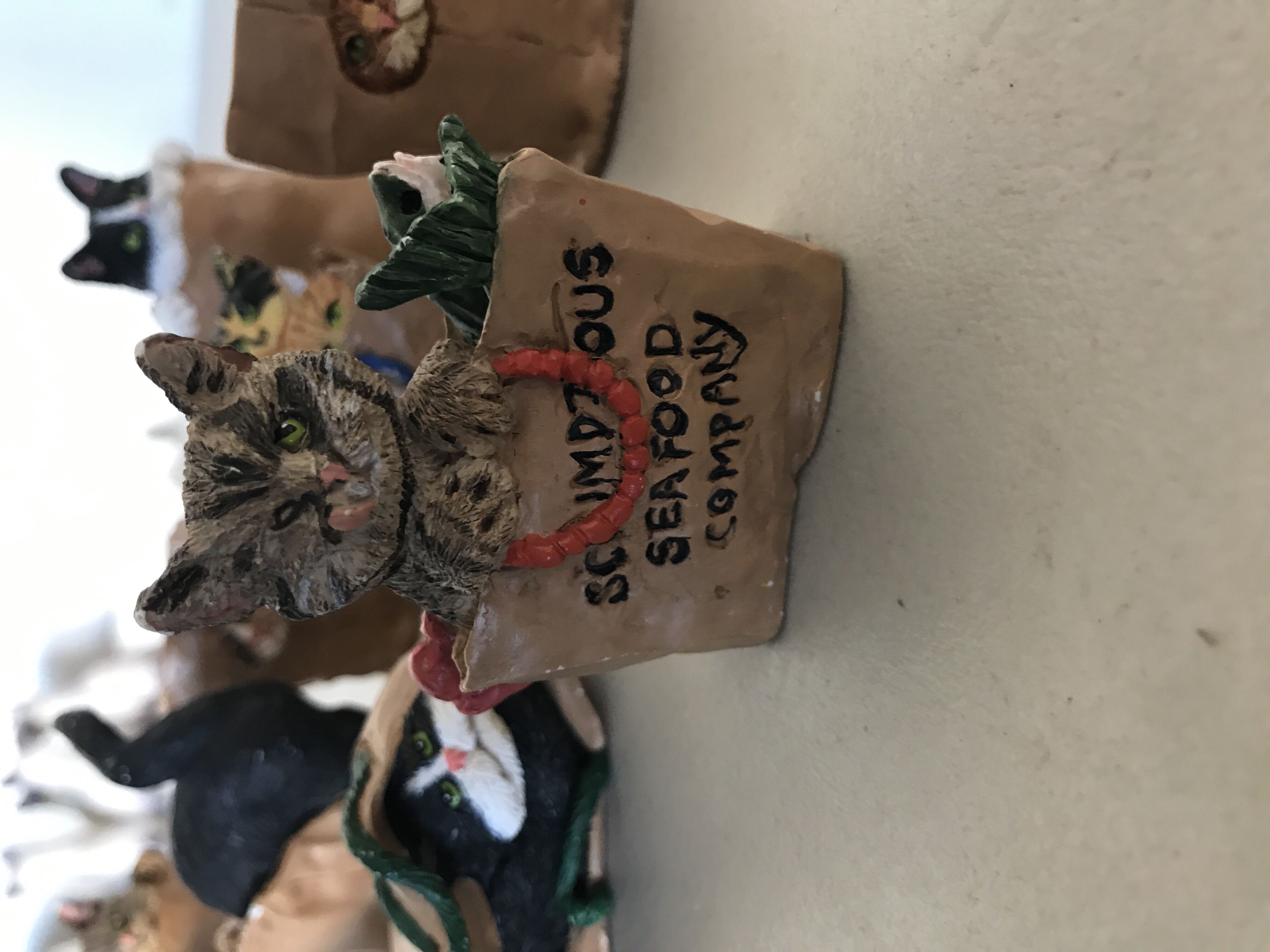 Cat In A Brown Bag Collection  vinyl figure collectible - Main Image 4