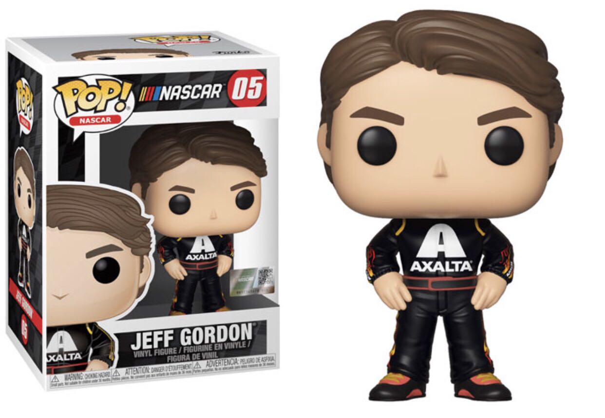 Jeff Gordon  vinyl figure collectible [Barcode 889698379632] - Main Image 2