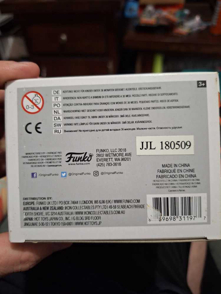 Scooby-Doo - Scooby-Doo vinyl figure collectible [Barcode 889698311977] - Main Image 4