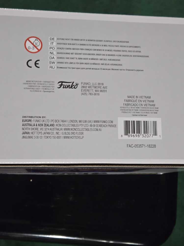 Boba Gets His Bounty - Star Wars vinyl figure collectible [Barcode 889698320771] - Main Image 3