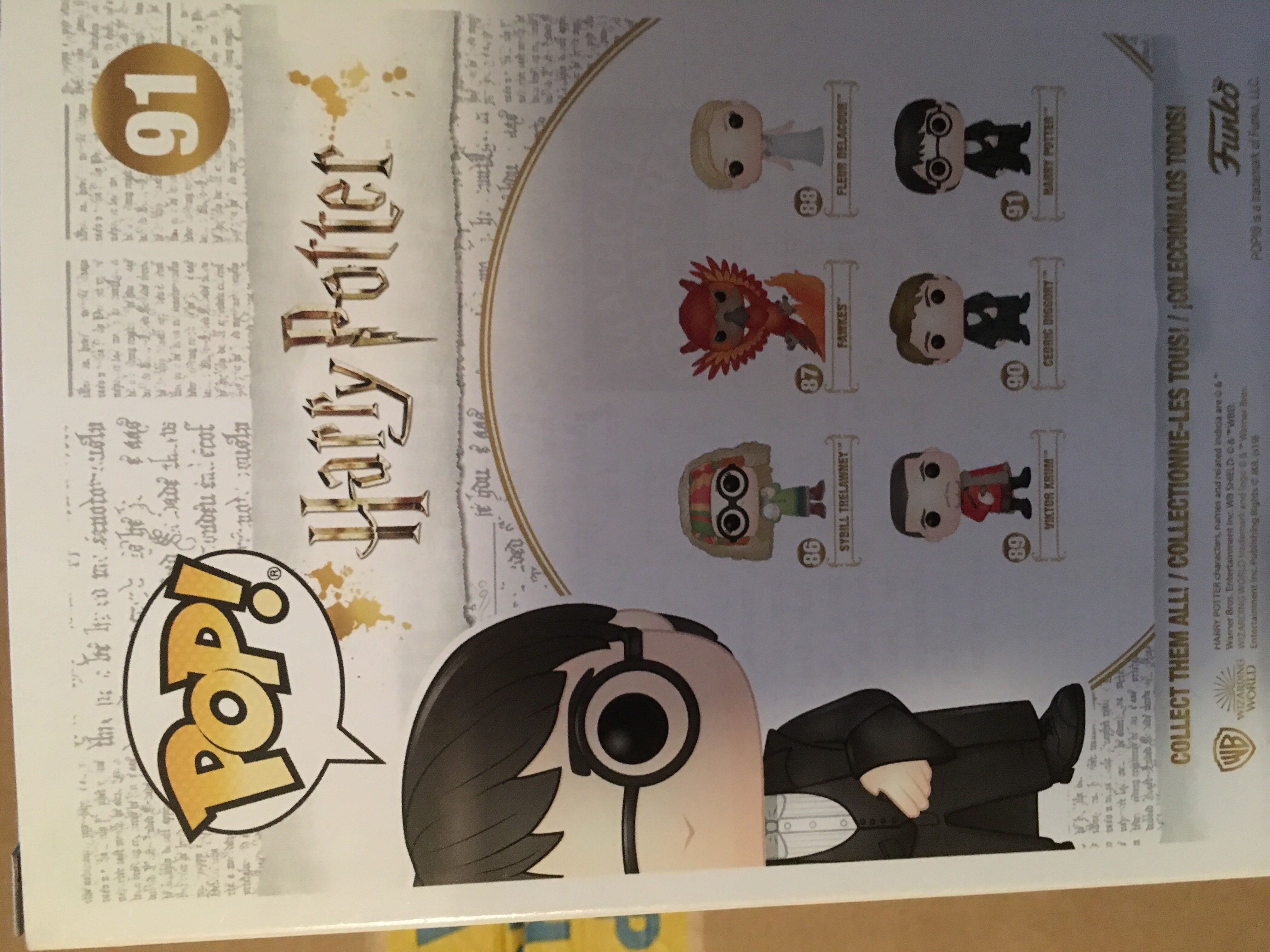 Harry Potter - Harry Potter vinyl figure collectible [Barcode 889698426084] - Main Image 2