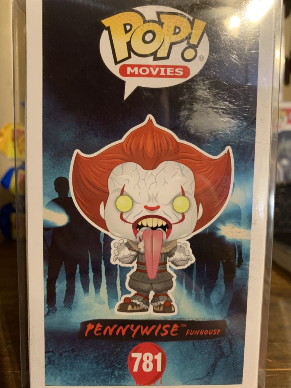 Pennywise Funhouse - IT: Chapter Two vinyl figure collectible [Barcode 889698406314] - Main Image 4