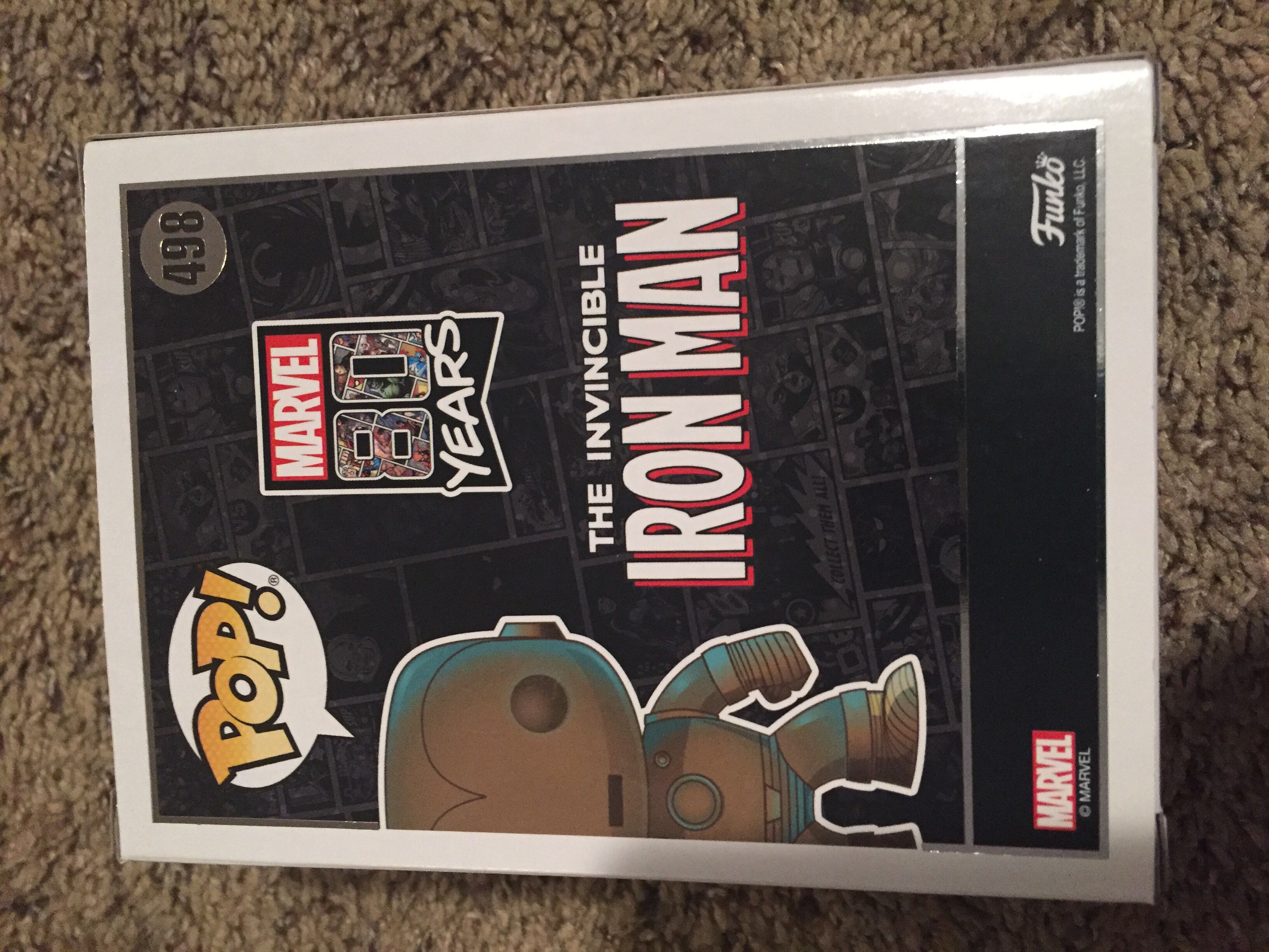 Iron Man (Patina) - Marvel Universe vinyl figure collectible [Barcode 889698422239] - Main Image 2