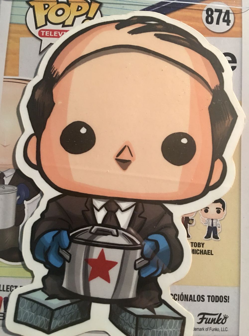 Kevin Malone (With Chili) - Funko vinyl figure collectible [Barcode 889698418843] - Main Image 4