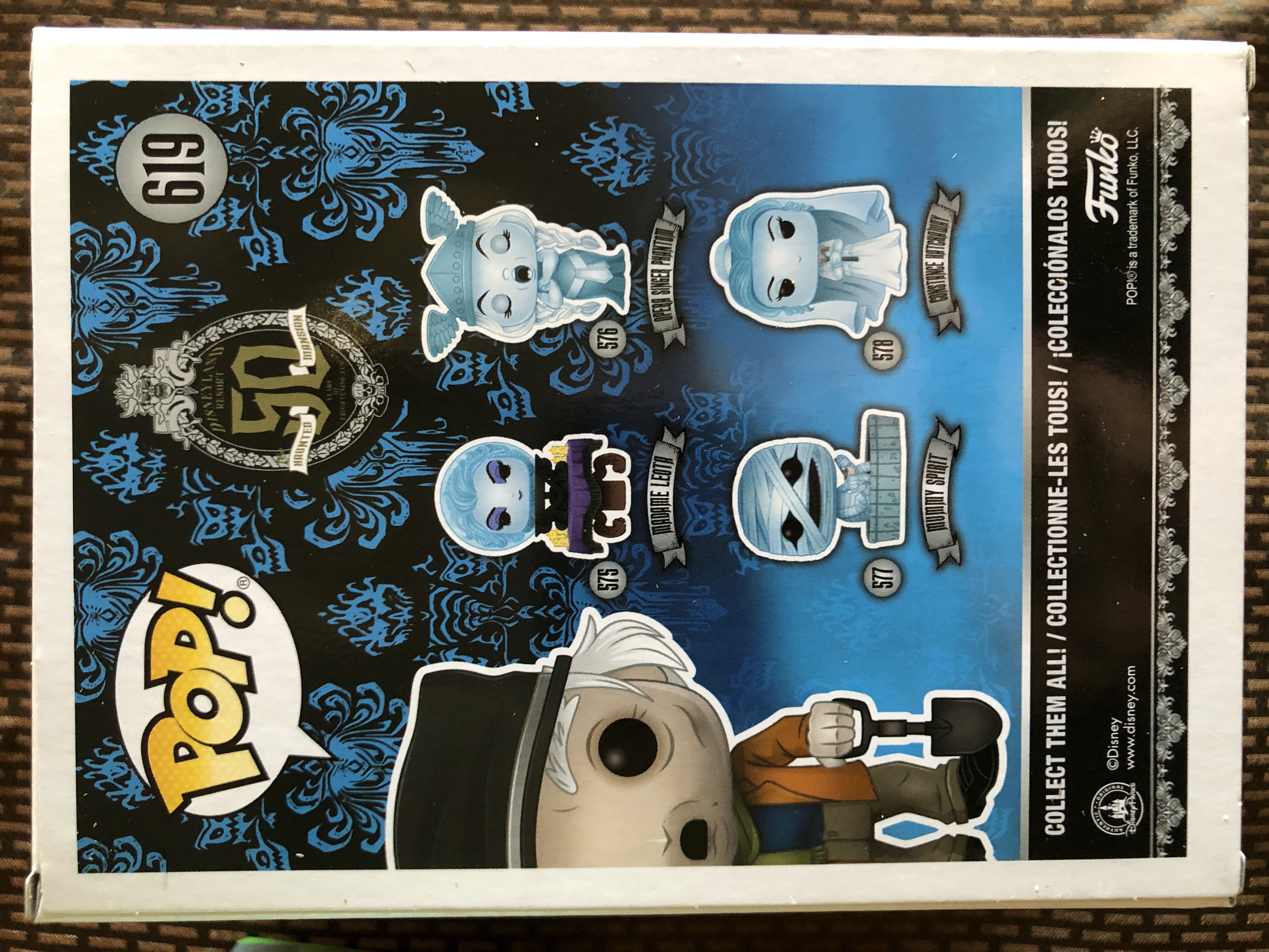 Mansion Groundskeeper - Haunted Mansion vinyl figure collectible [Barcode 889698421515] - Main Image 2