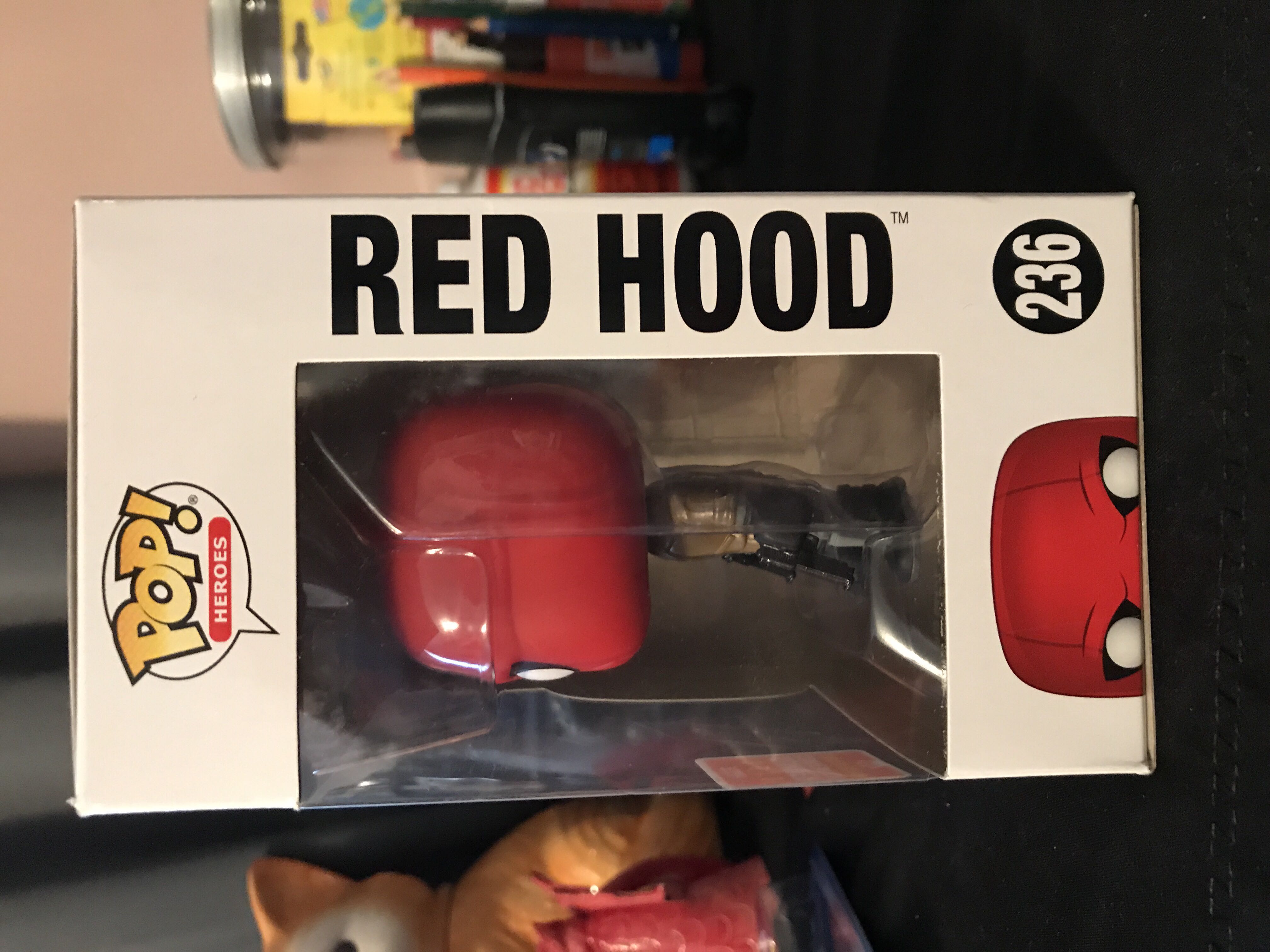 Red Hood - DC Universe vinyl figure collectible - Main Image 2