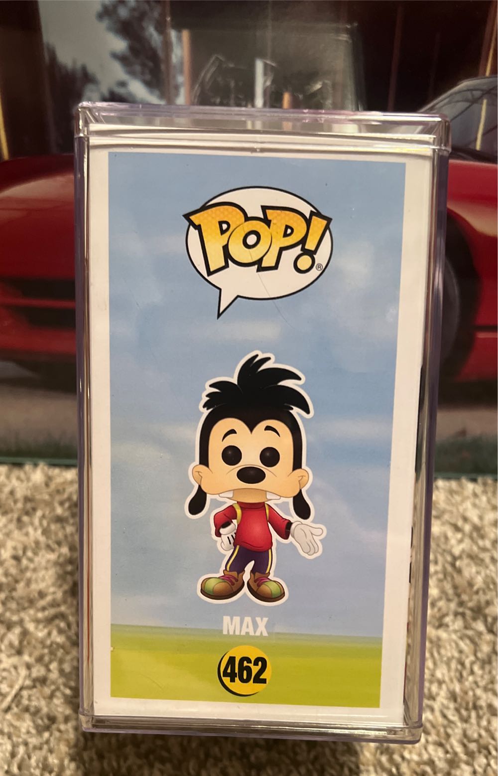 Max - Disney vinyl figure collectible [Barcode 889698349796] - Main Image 4