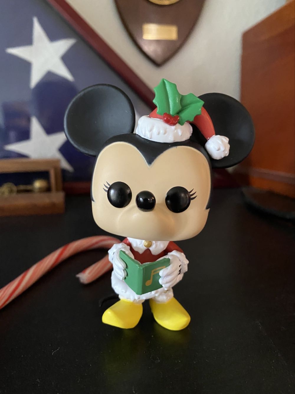 Disney Christmas Funko: Minnie Mouse - Disney vinyl figure collectible [Barcode 889698433310] - Main Image 3