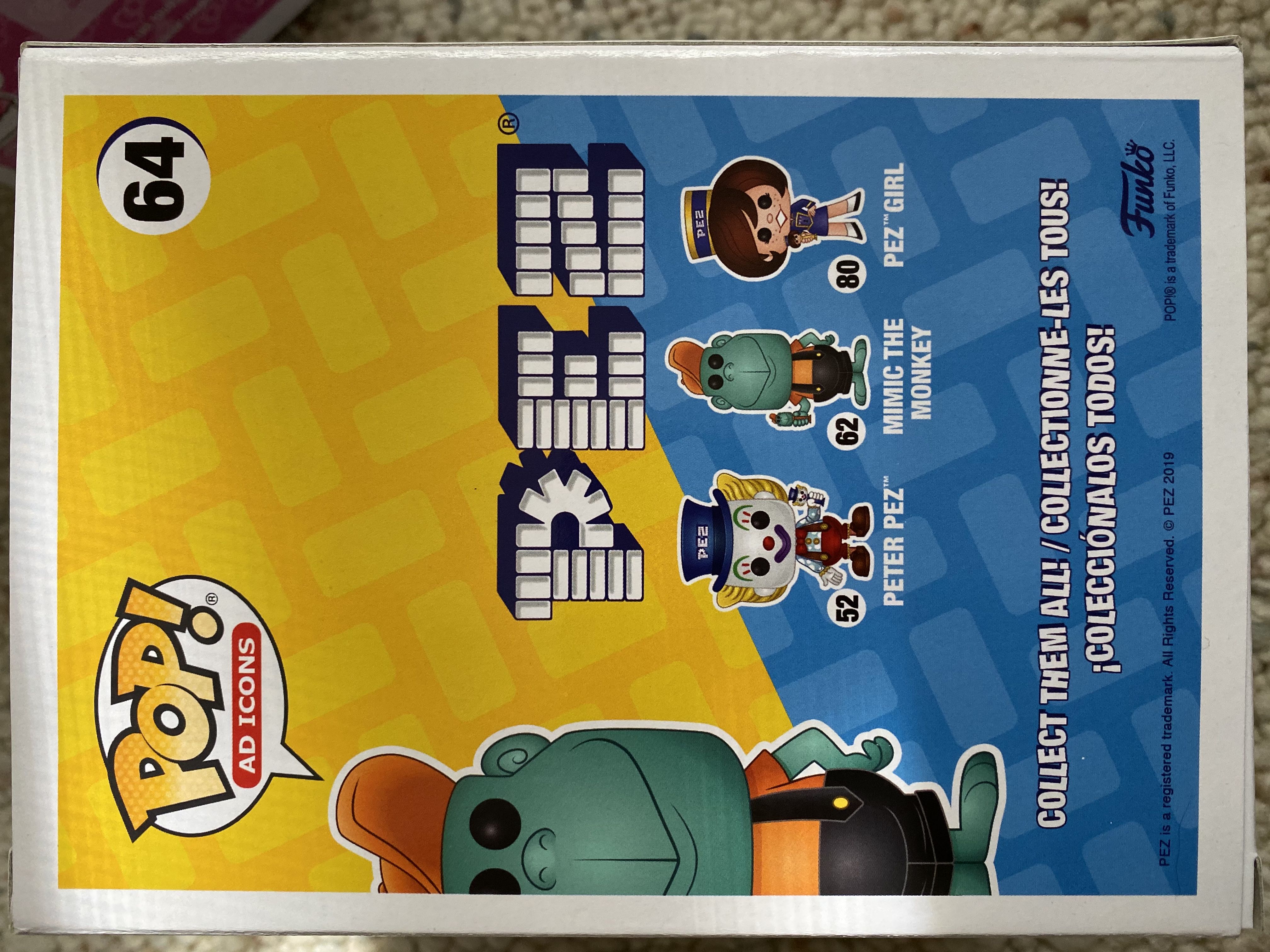 Mimic The Monkey - Pez vinyl figure collectible [Barcode 889698432306] - Main Image 2