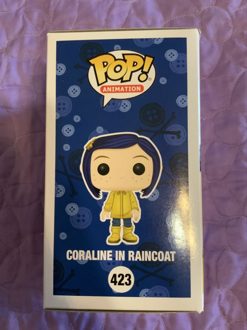 Coraline In Rain Coat  vinyl figure collectible [Barcode 889698413879] - Main Image 3