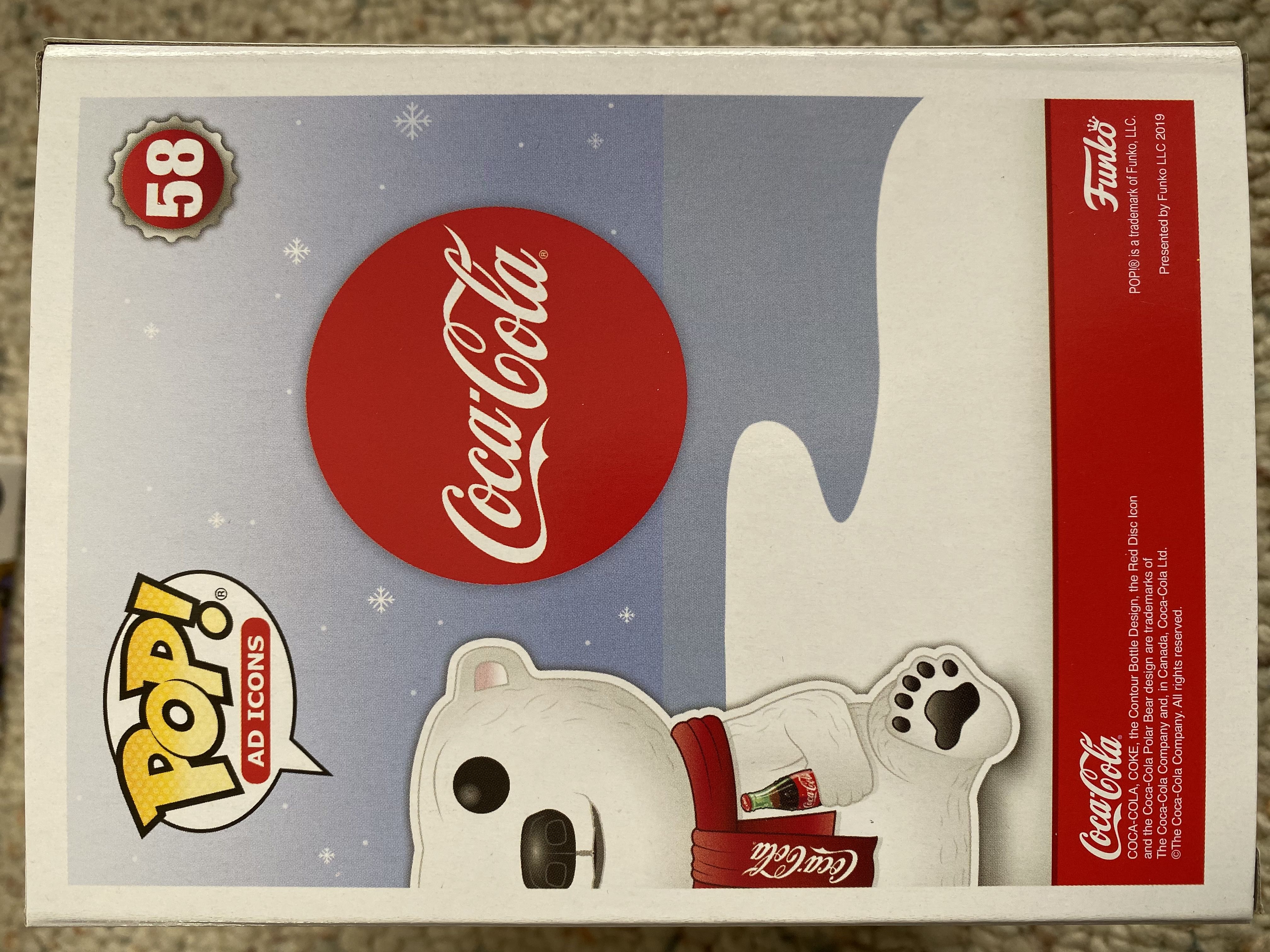 Coca-Cola Polar Bear - Ad Icons vinyl figure collectible [Barcode 889698417327] - Main Image 2