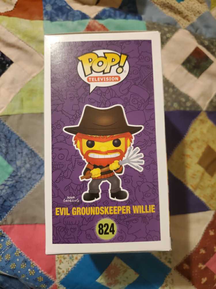 Evil Groundskeeper Willie - The Simpsons vinyl figure collectible [Barcode 889698397261] - Main Image 3