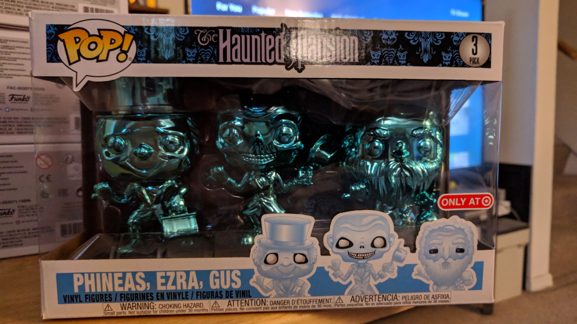 Phineas, Ezra, Gus (3 Pack) - Disney vinyl figure collectible [Barcode 889698432337] - Main Image 2