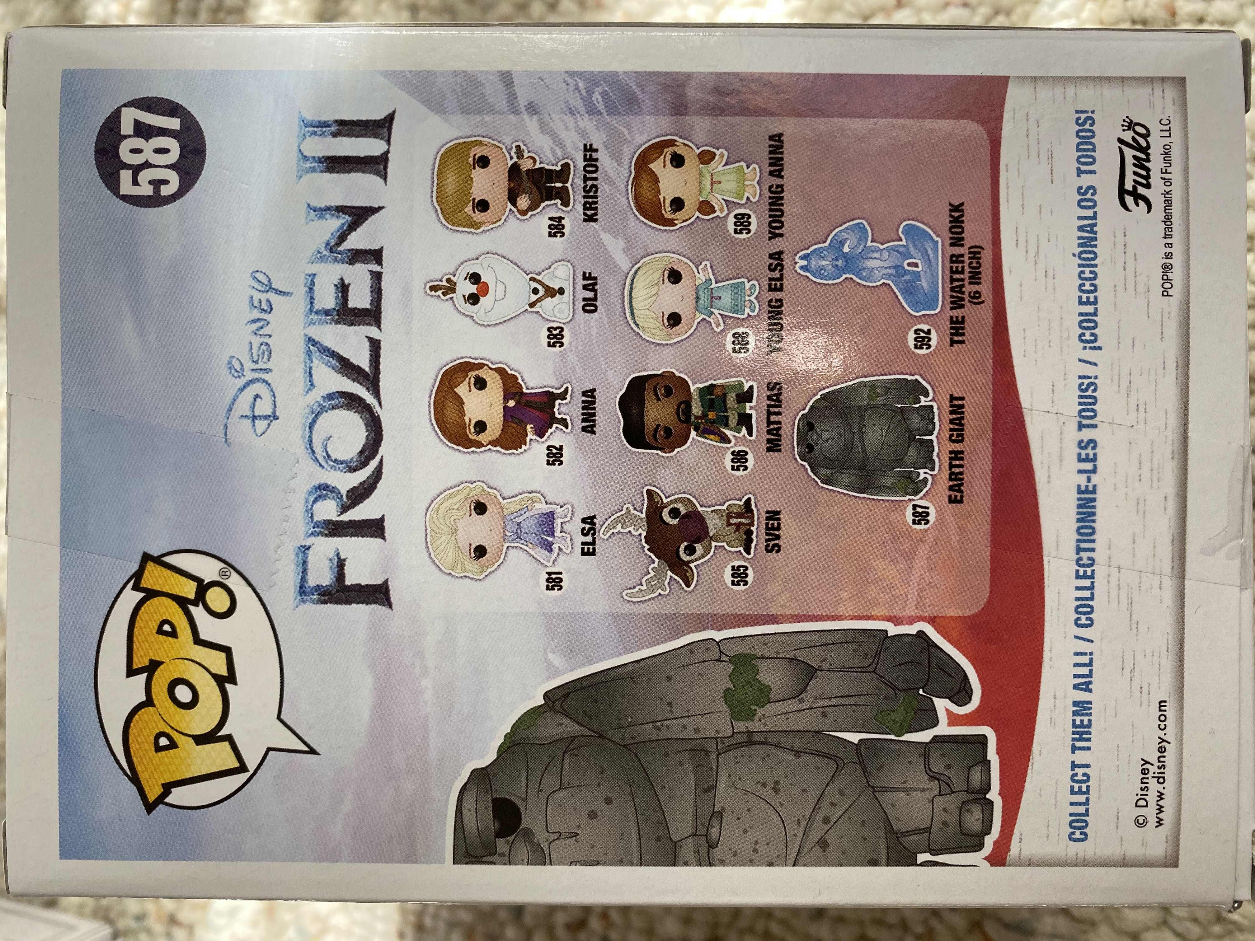Earth Giant - Frozen vinyl figure collectible [Barcode 889698421331] - Main Image 2