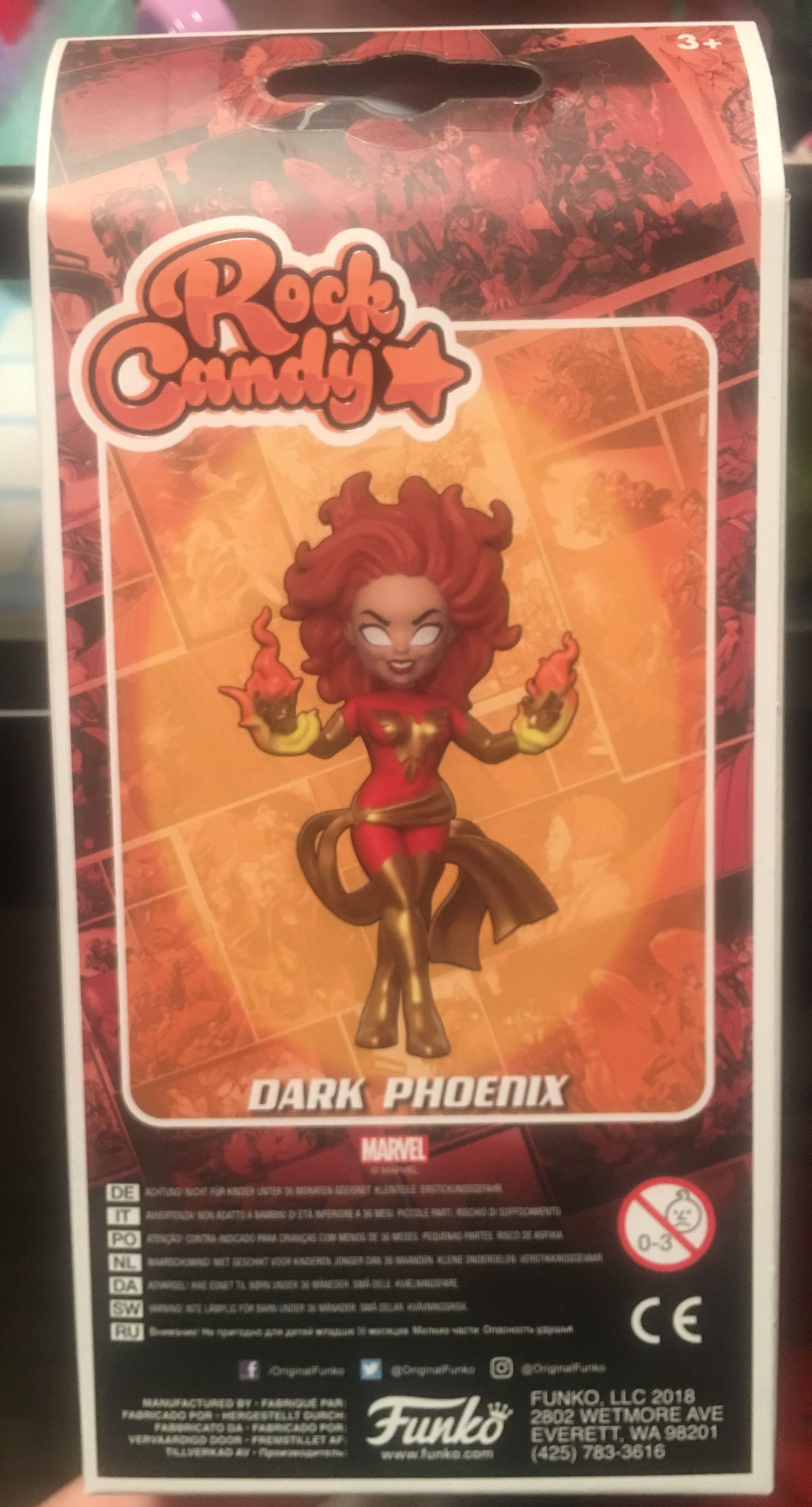 Dark Phoenix - X-Men vinyl figure collectible [Barcode 889698362092] - Main Image 2