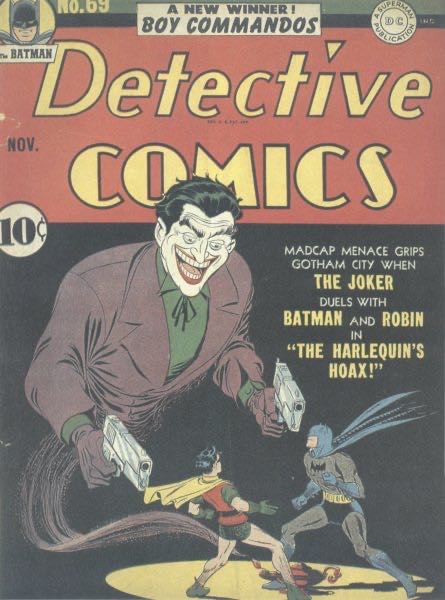 The Joker (Silver Chrome) - Batman vinyl figure collectible [Barcode 889698423342] - Main Image 4