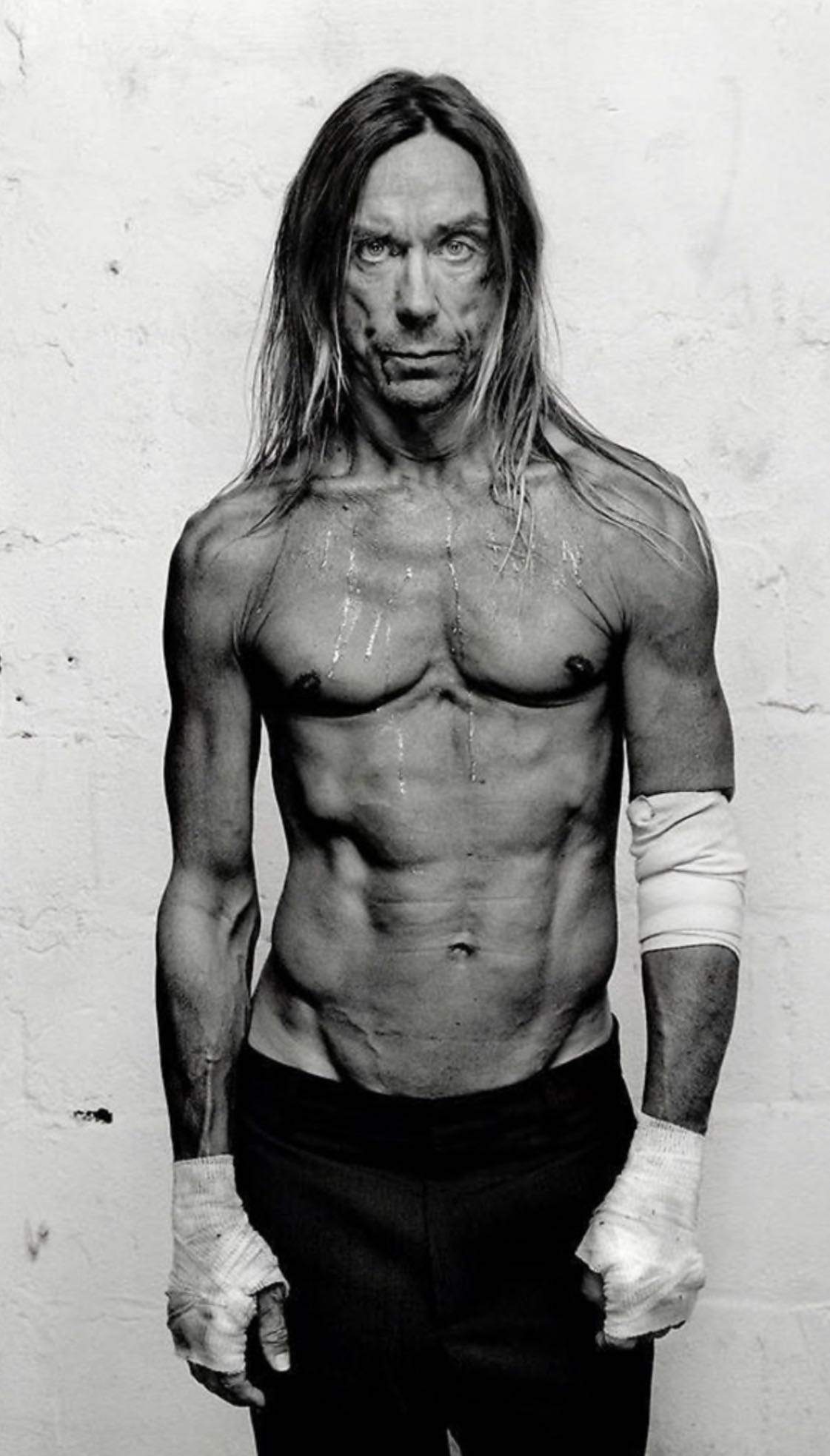 Iggy Pop - Musicians vinyl figure collectible [Barcode 889698412407] - Main Image 4