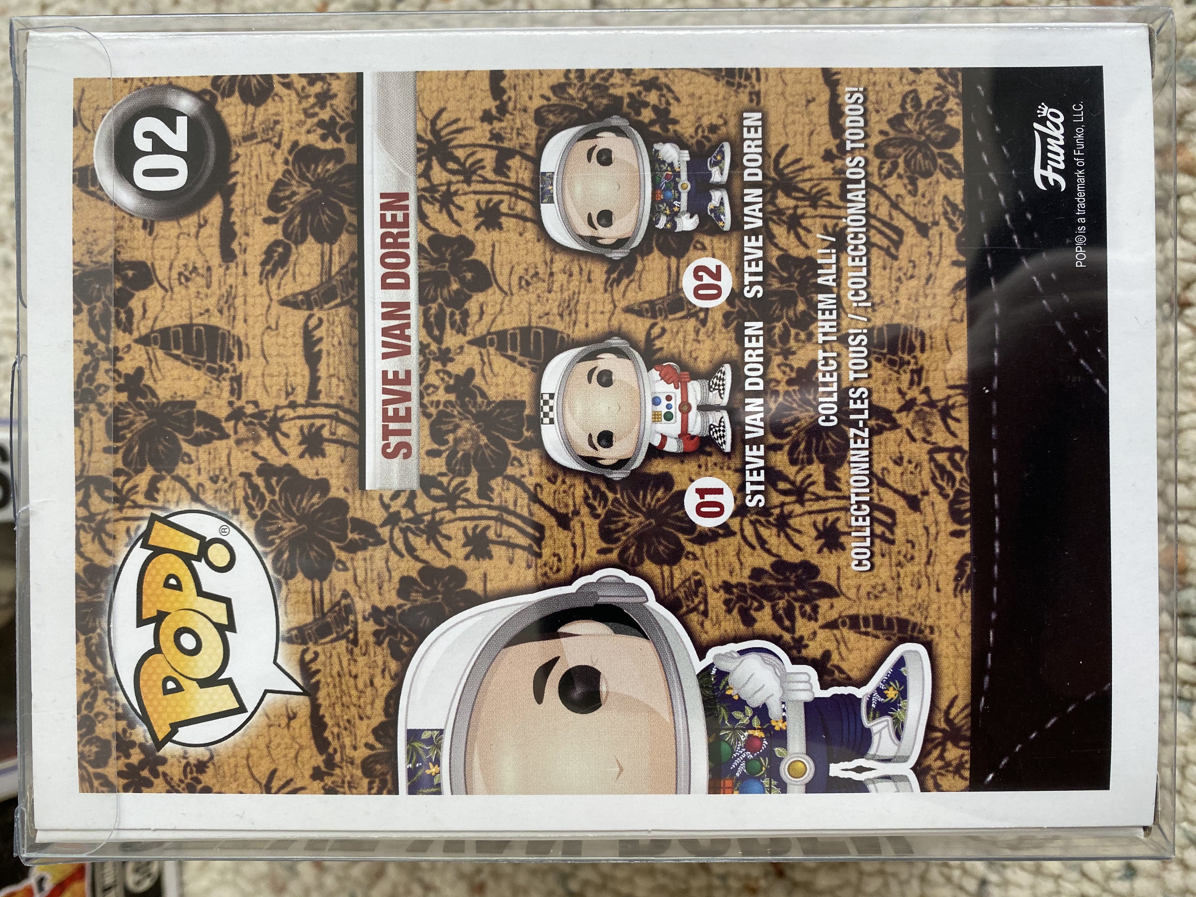 Steve Van Doren  vinyl figure collectible [Barcode 889698344449] - Main Image 2
