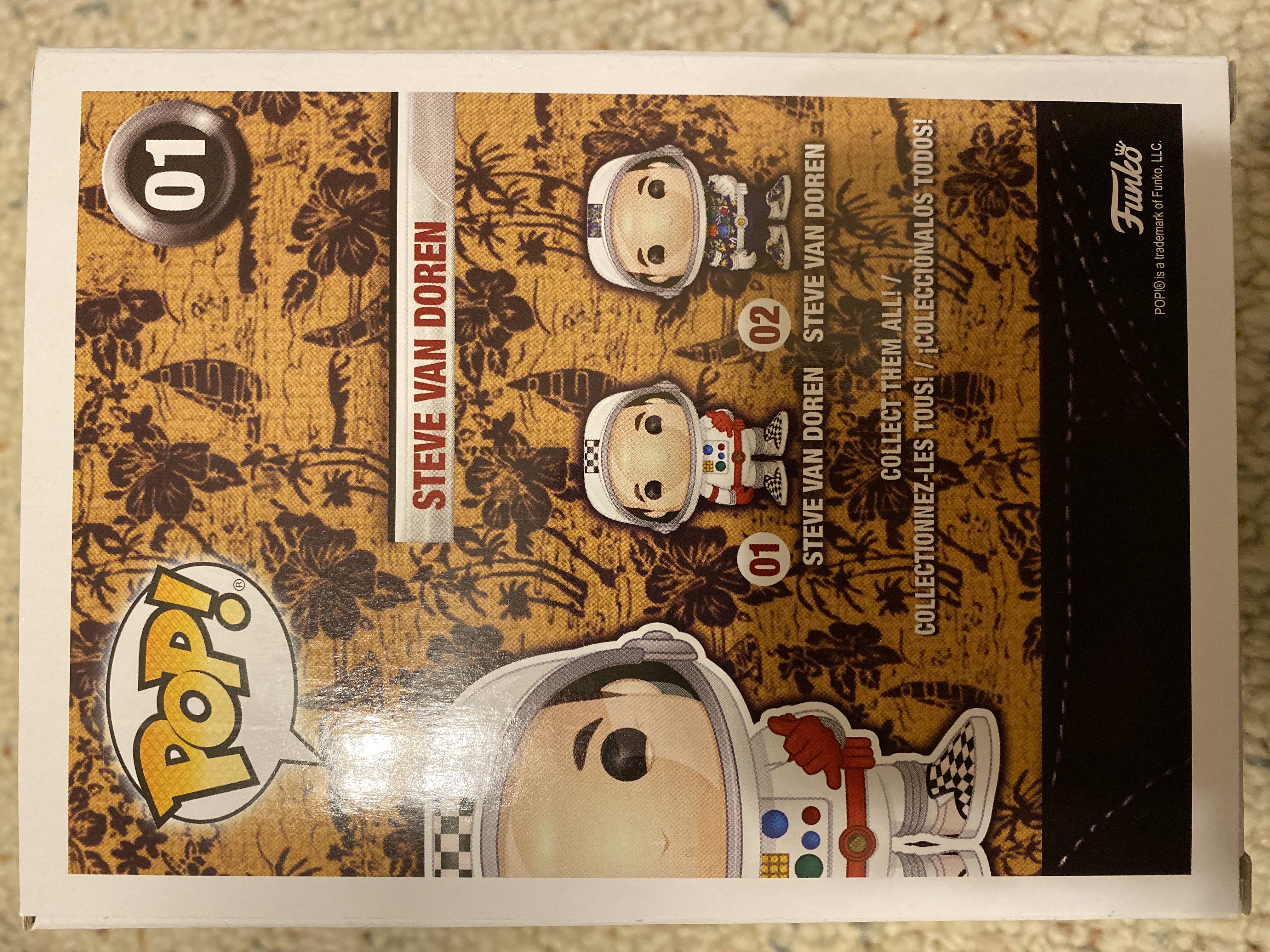 Steve Van Doren  vinyl figure collectible [Barcode 889698344425] - Main Image 2