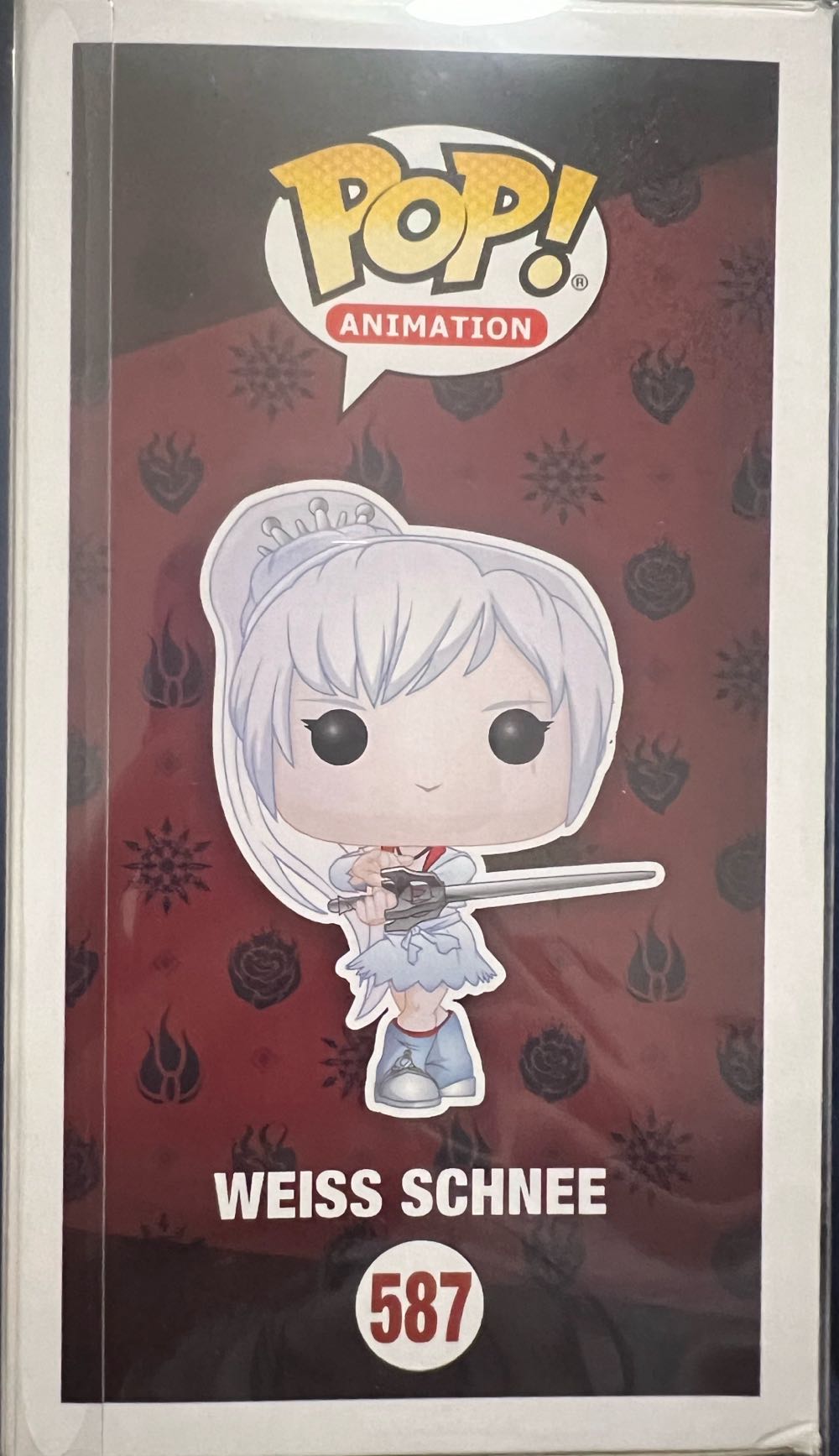 Weiss Schnee  vinyl figure collectible [Barcode 889698403252] - Main Image 3